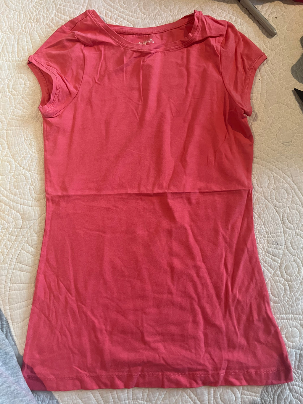 Pink fitted top