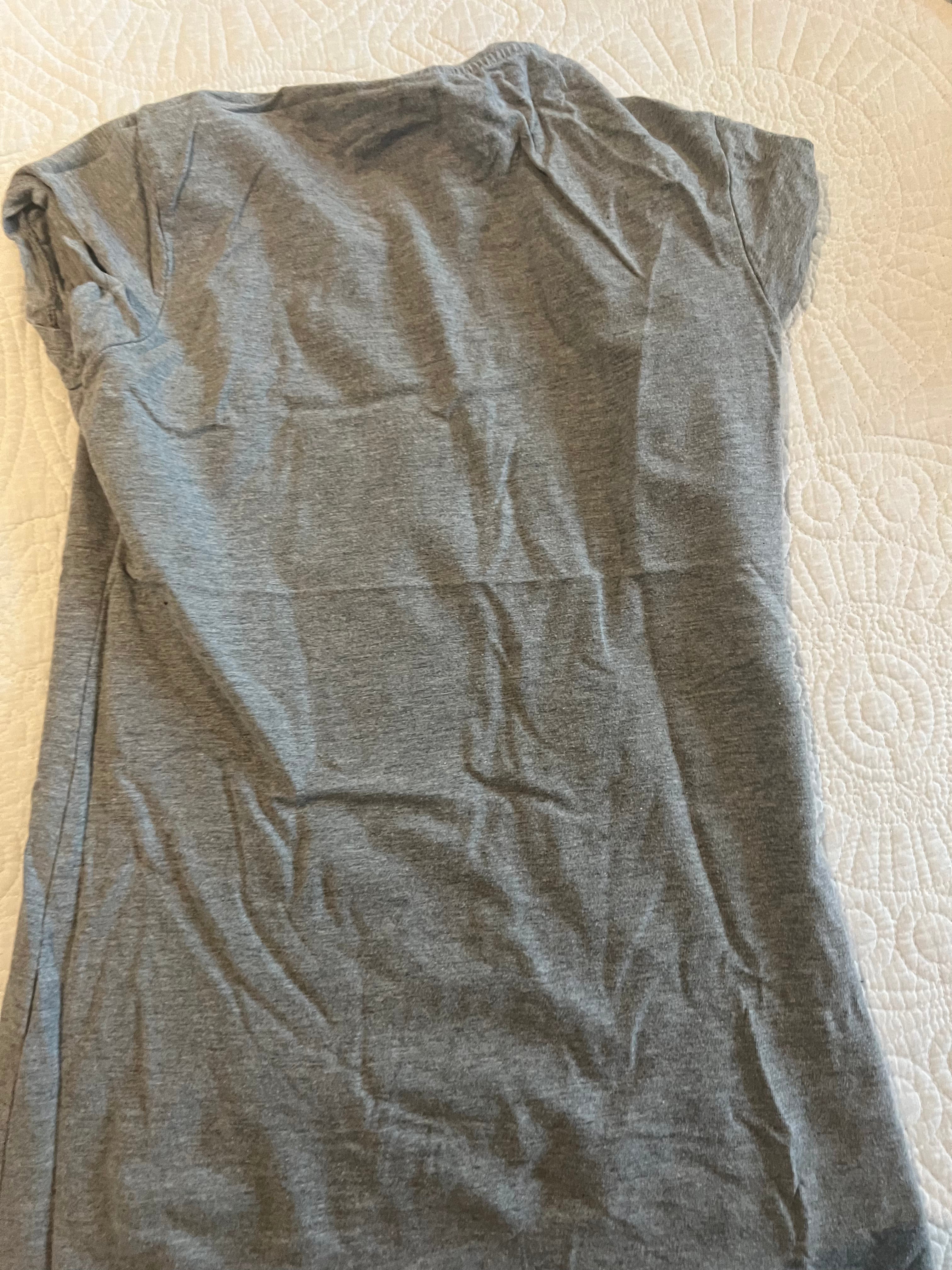 Grey fitted top