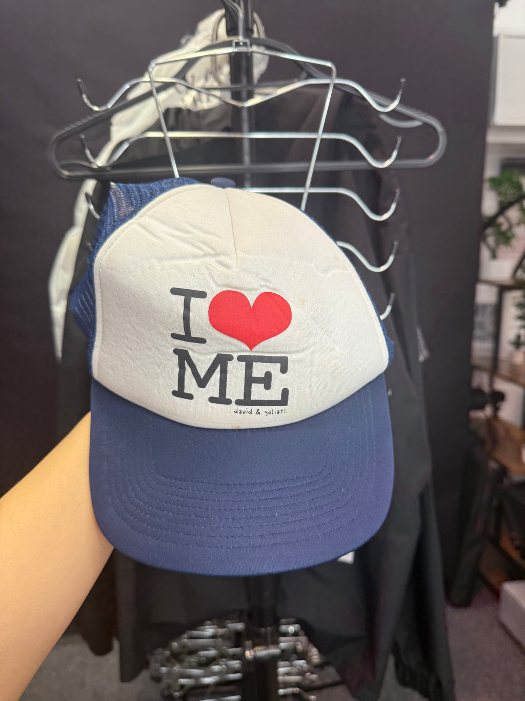 Vintge David & Goliath hat