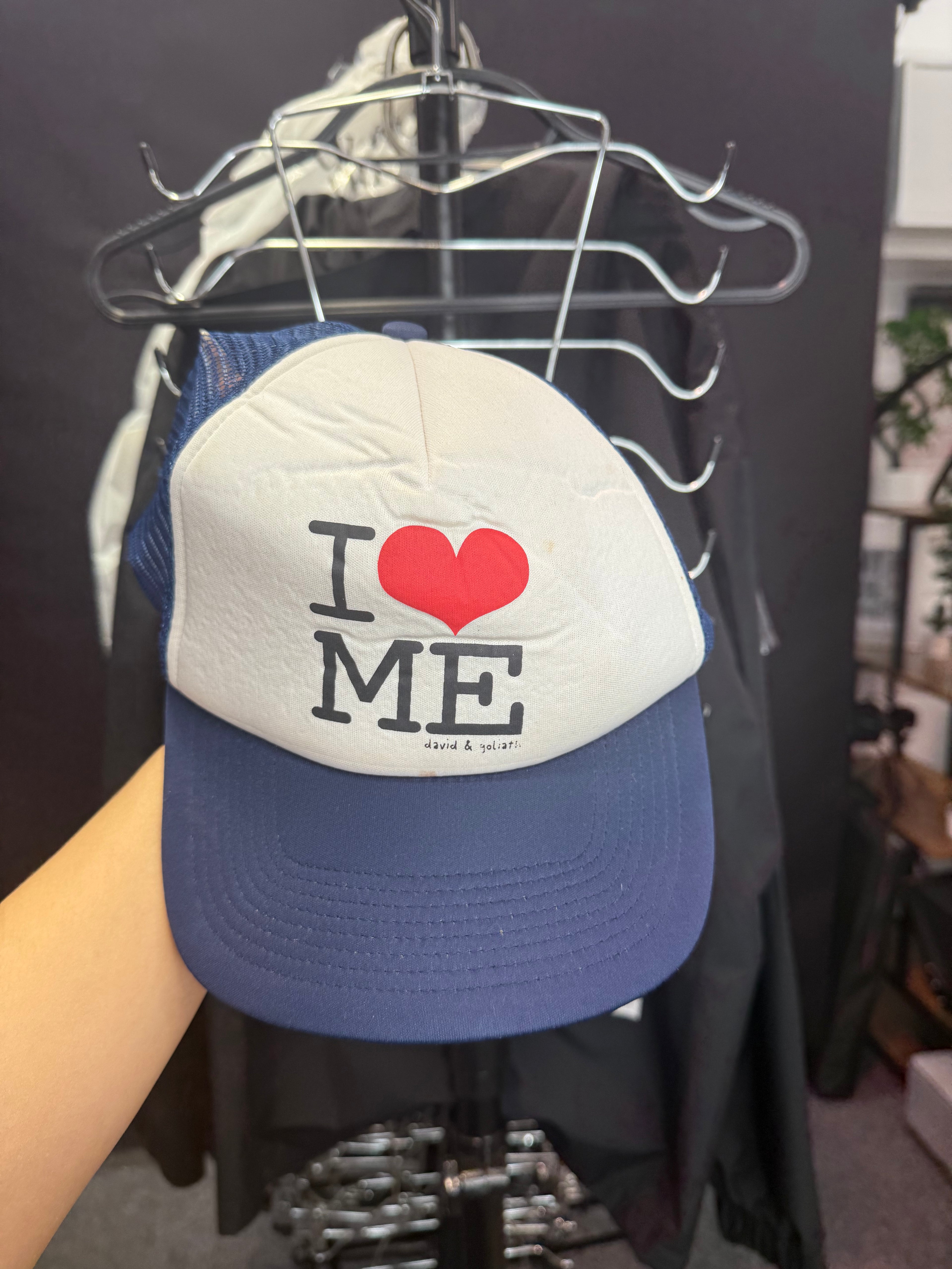 Vintge David & Goliath hat