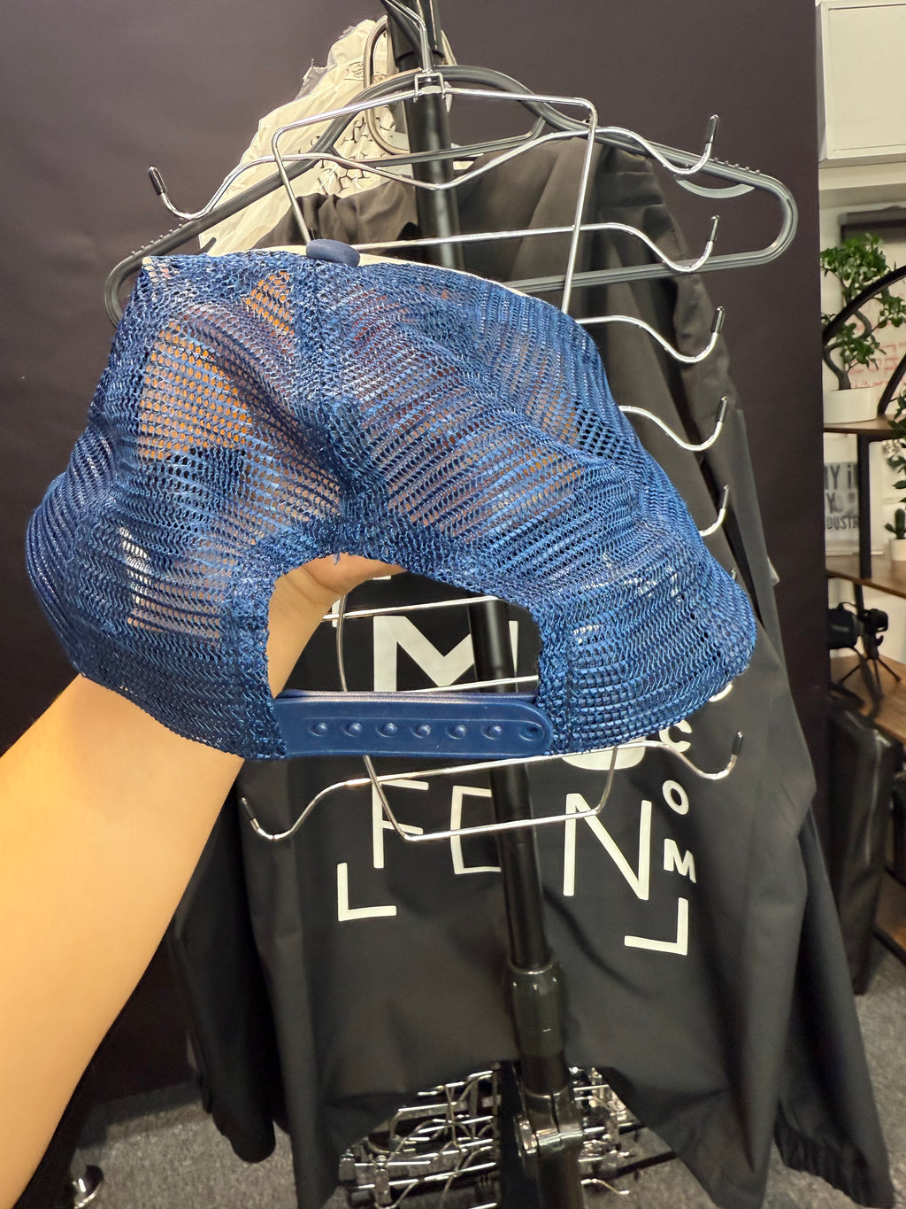 Vintge David & Goliath hat