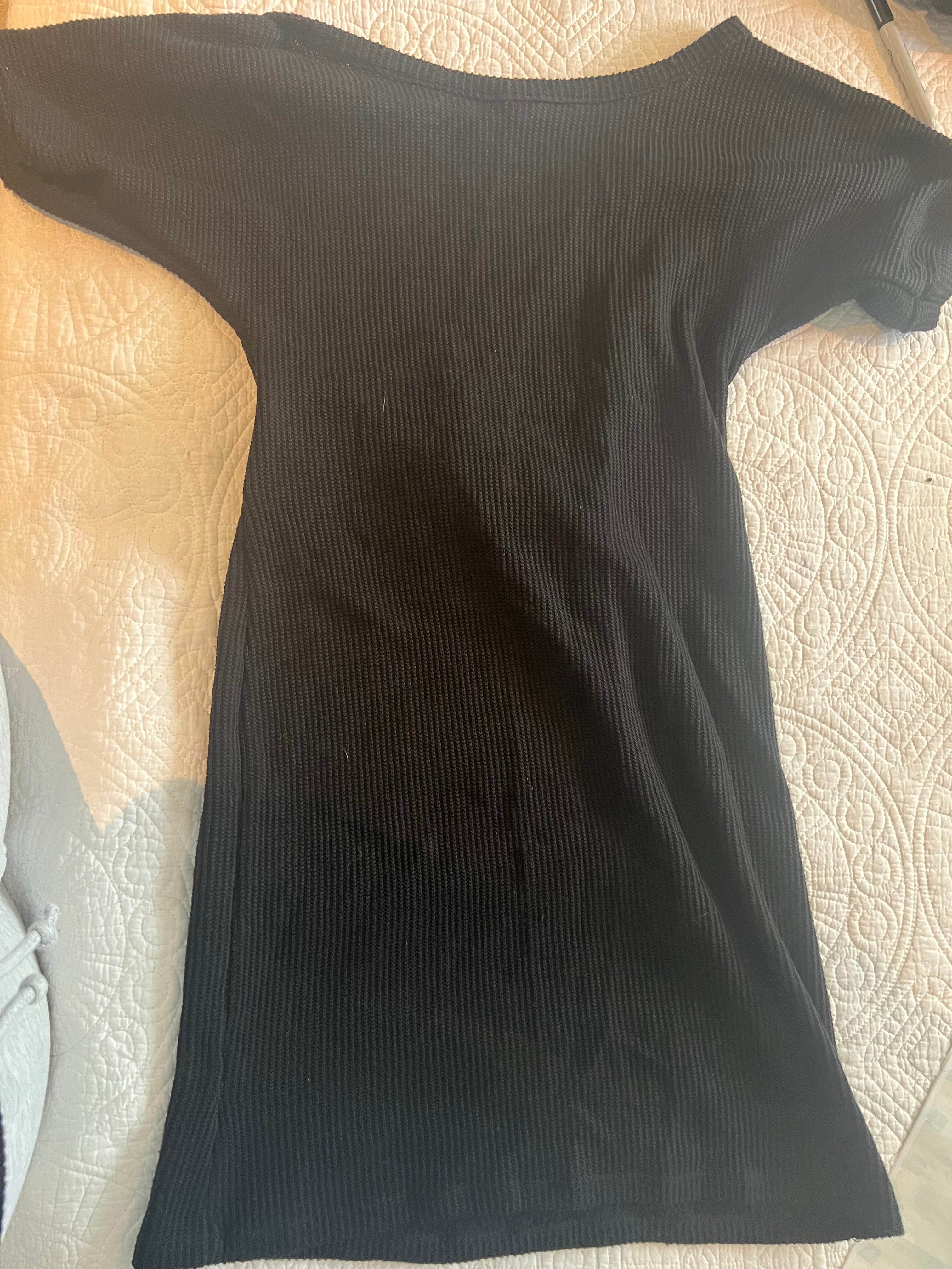 Ribbed black mini dress
