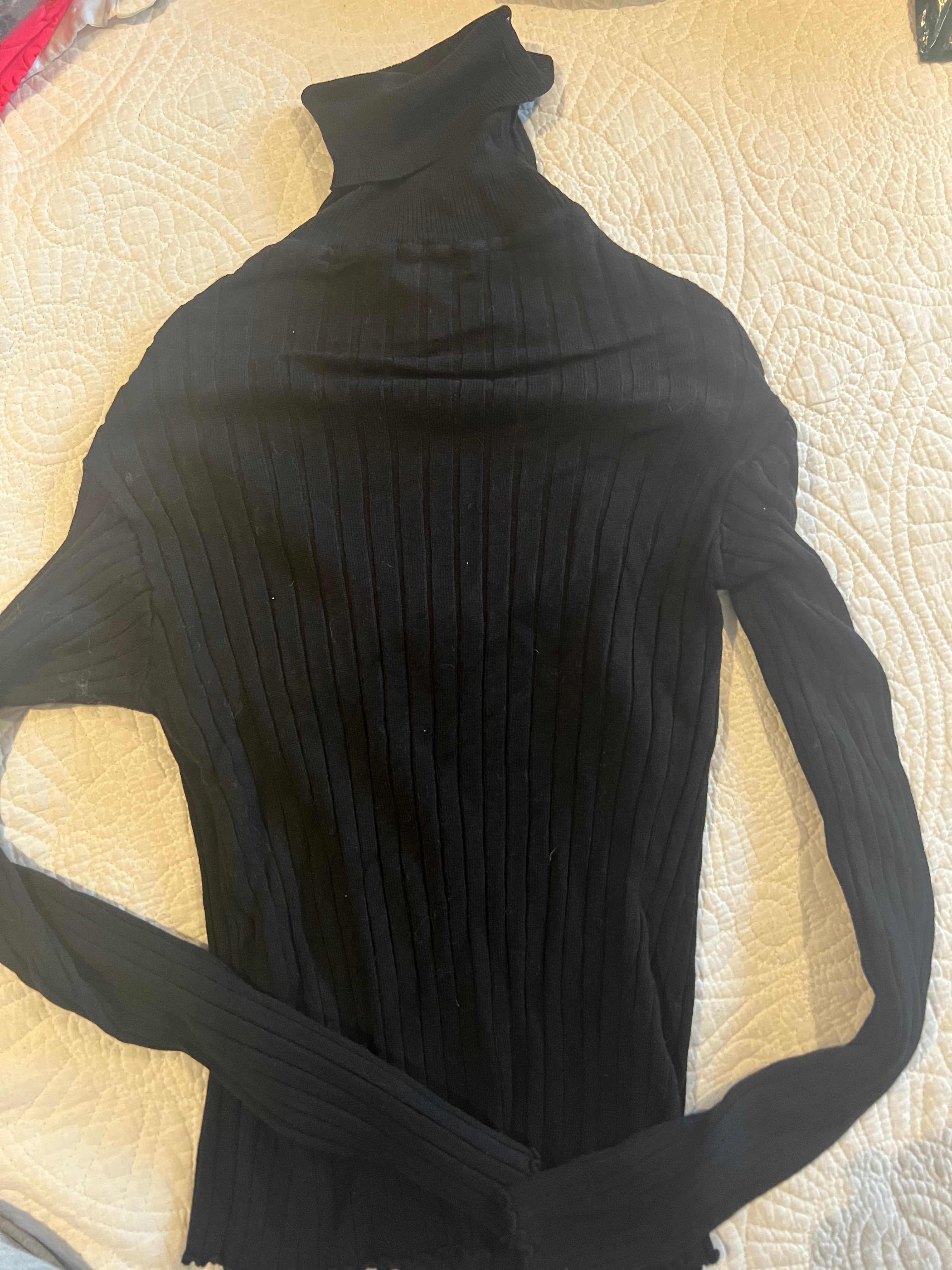 Ribbed long sleeve top