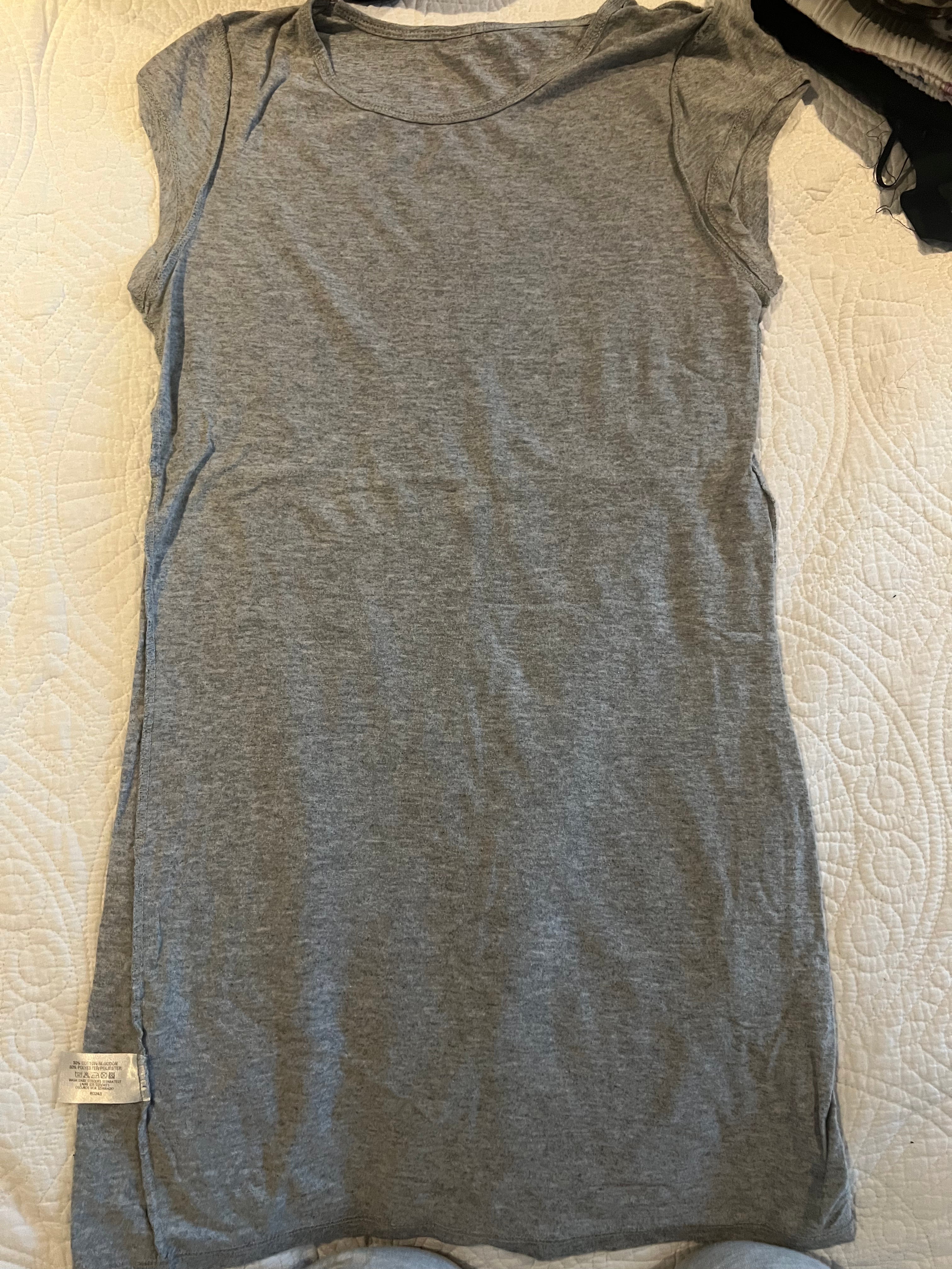Grey fitted top