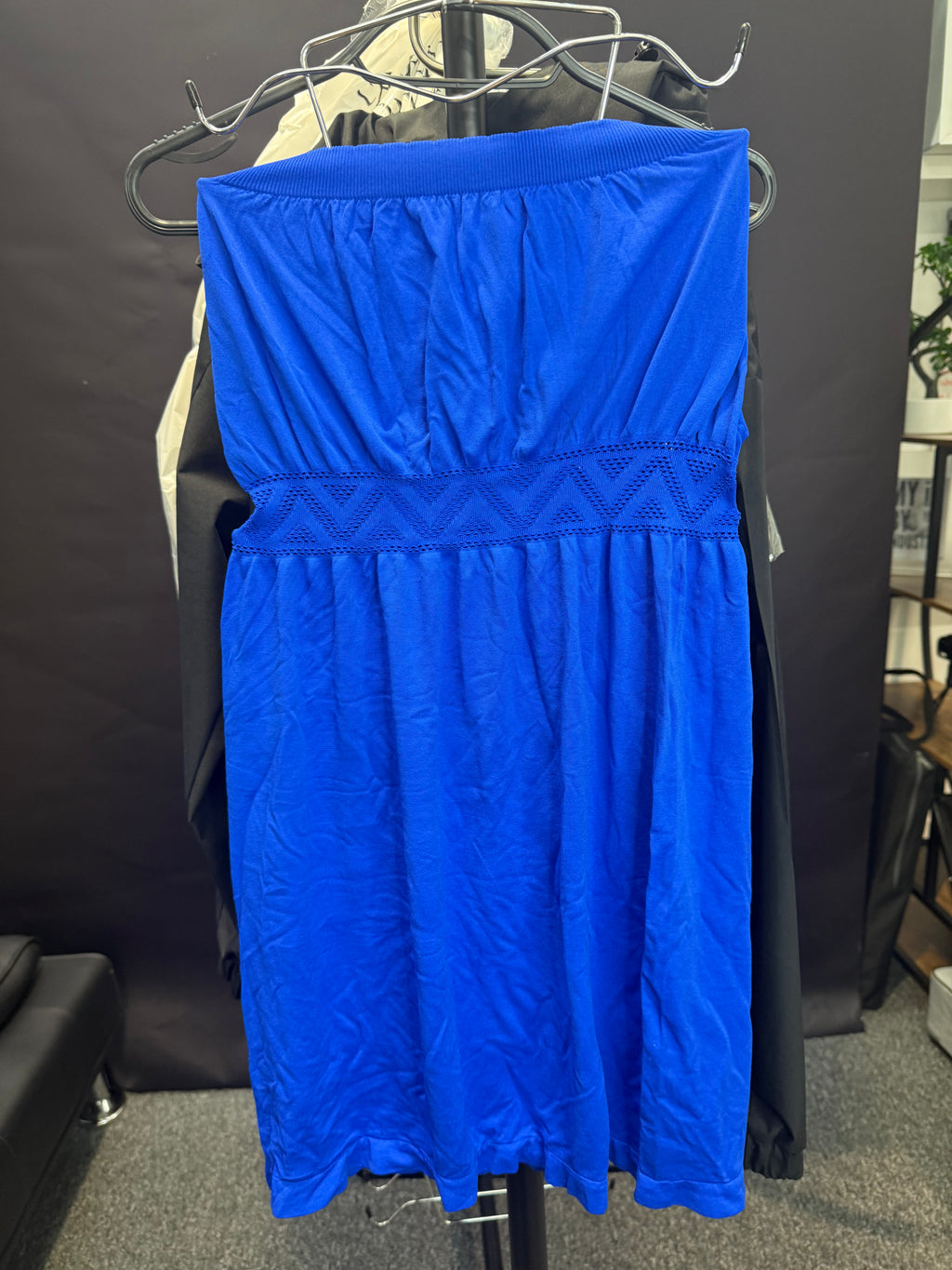Blue strapless dress