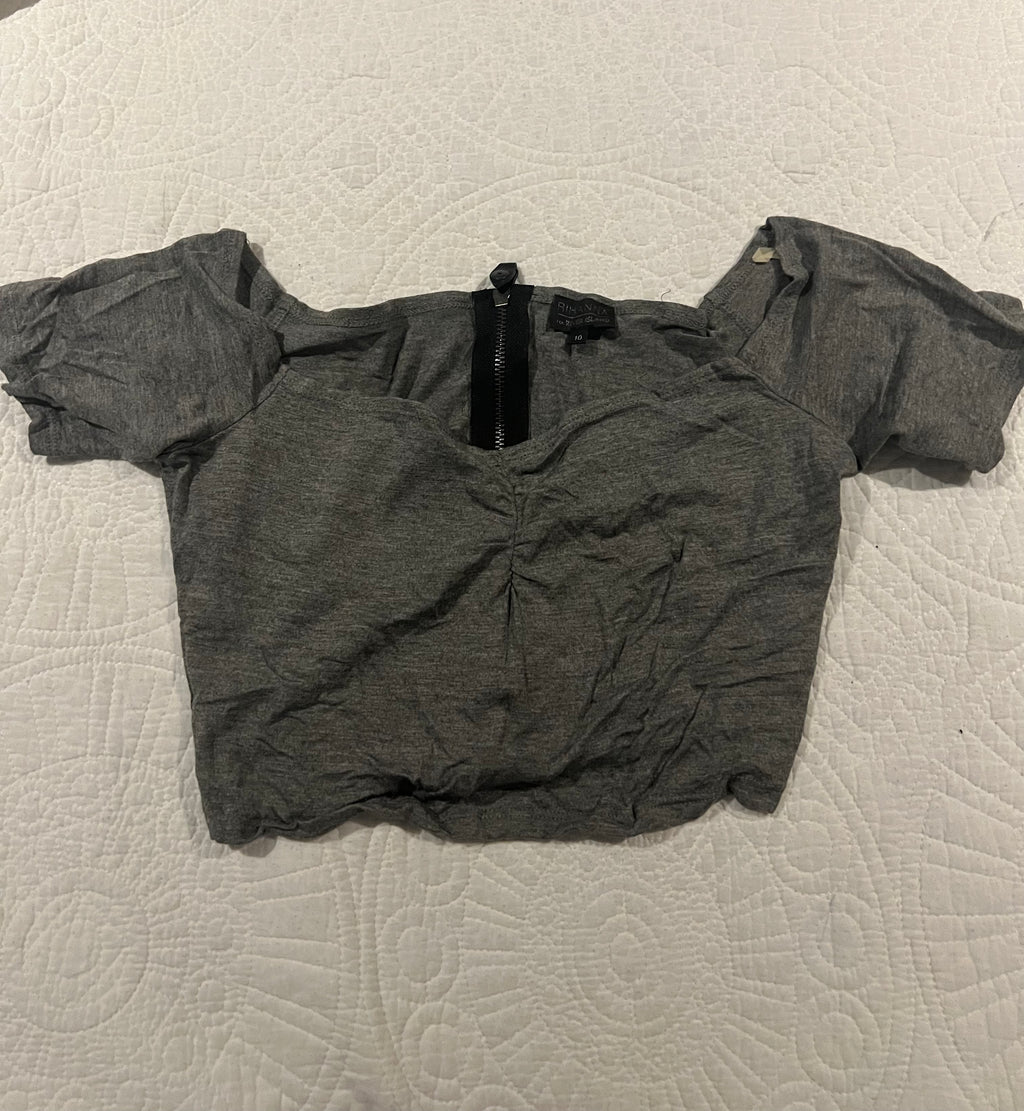 Grey crop top