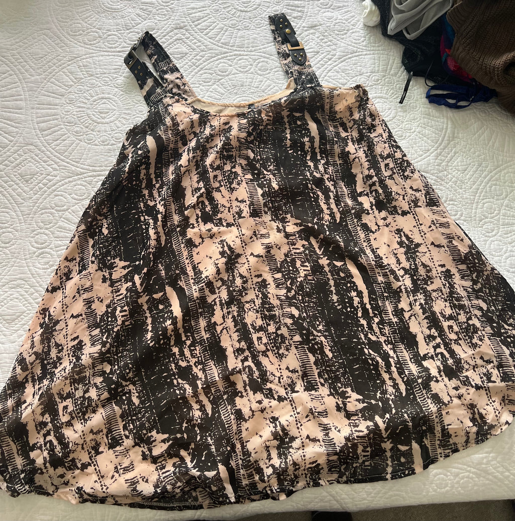 Black/nude vest top