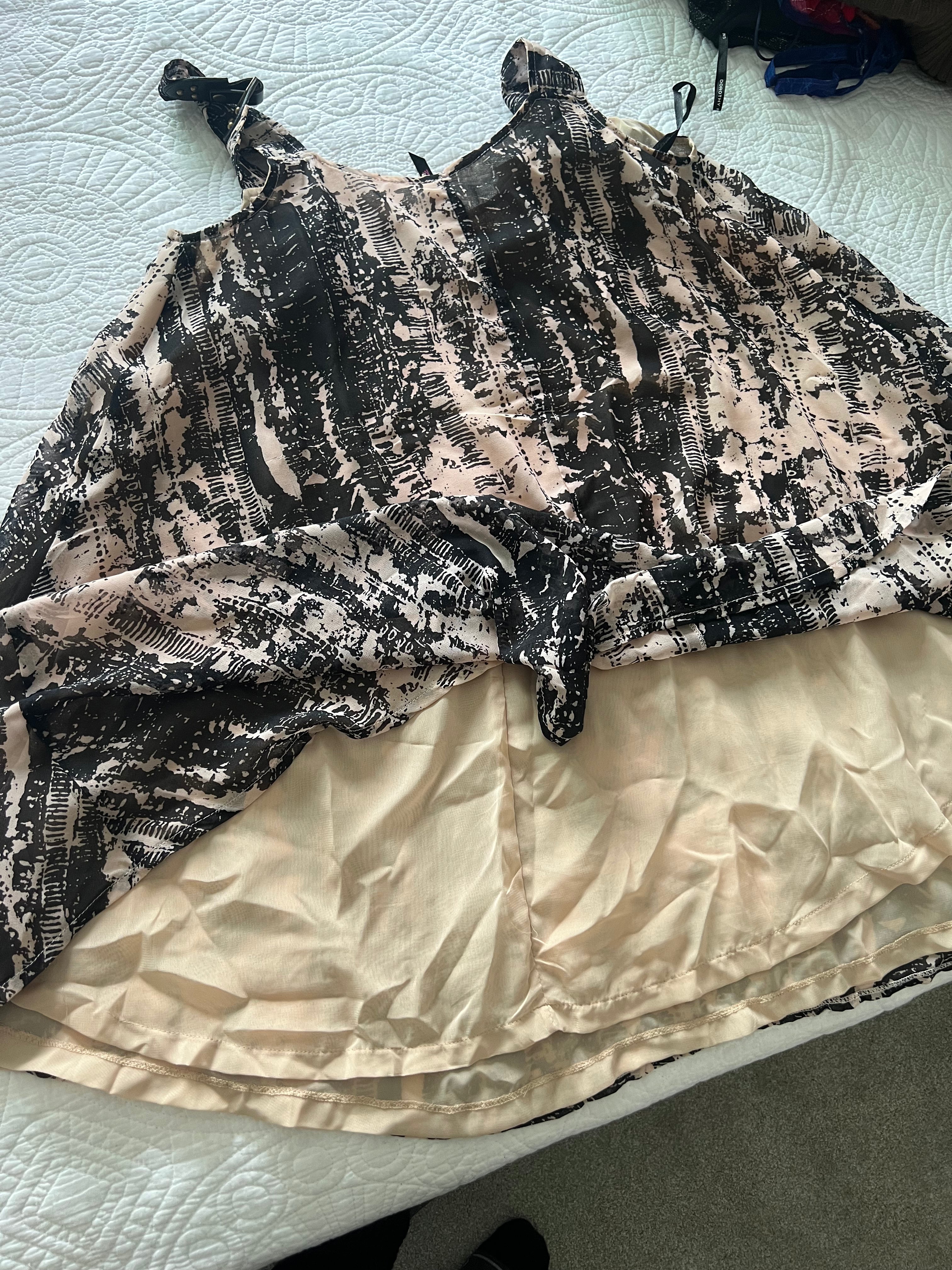 Black/nude vest top