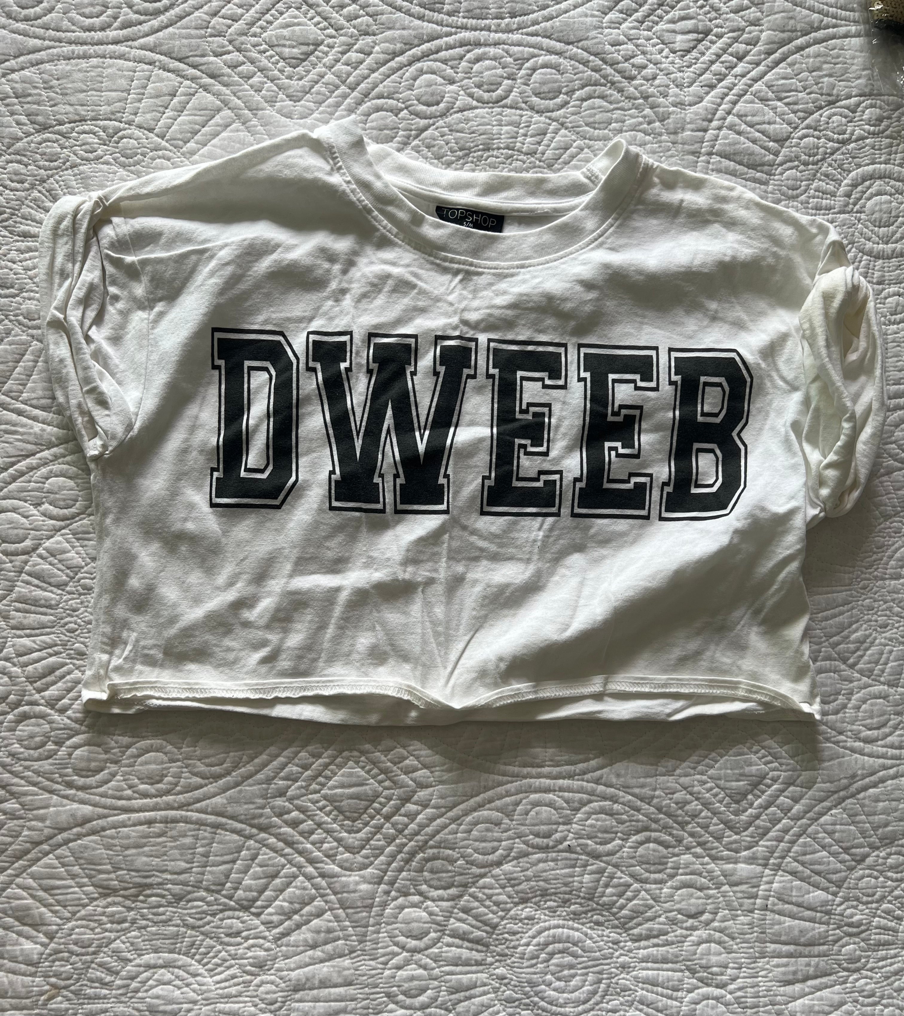 White crop top