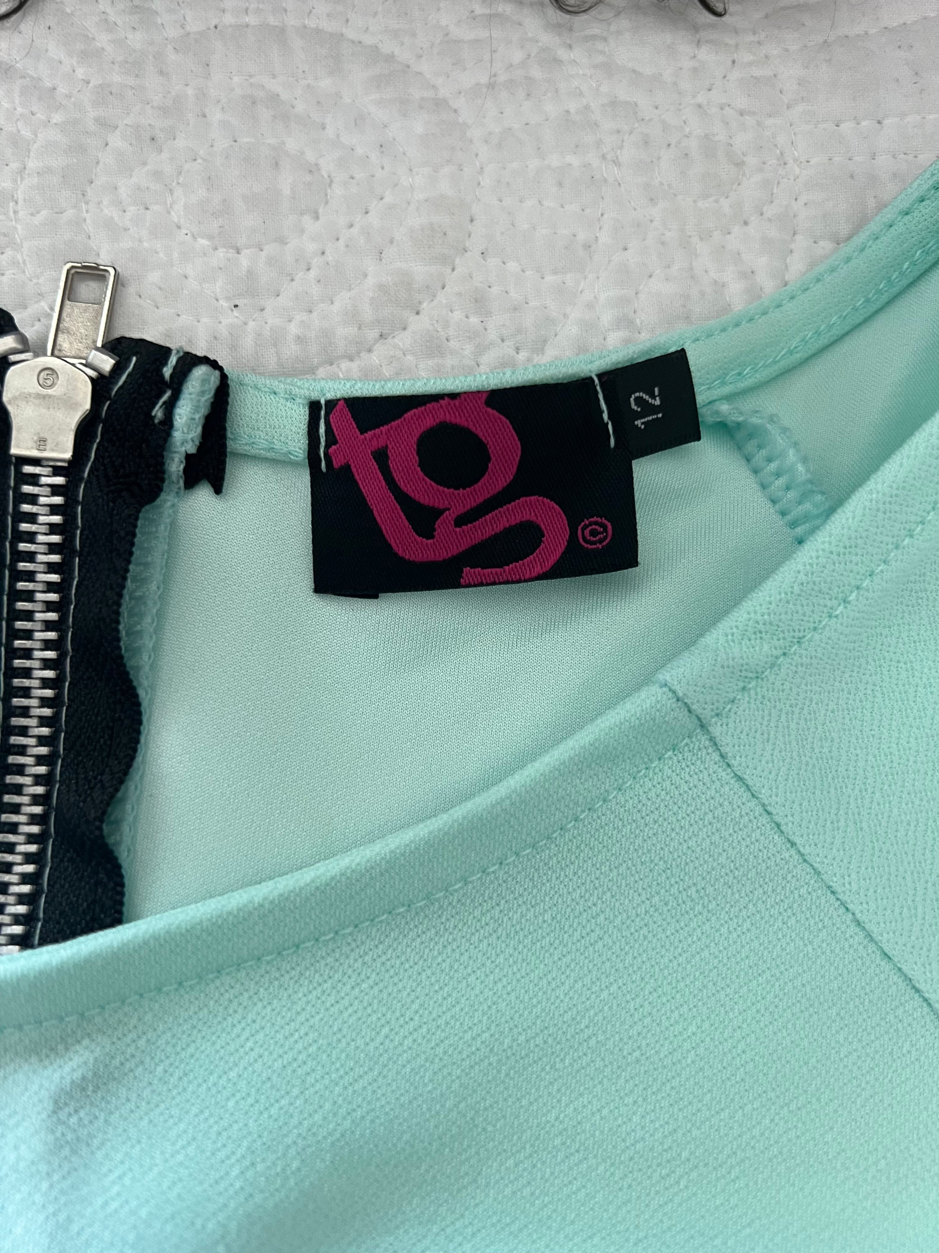 Mint green top