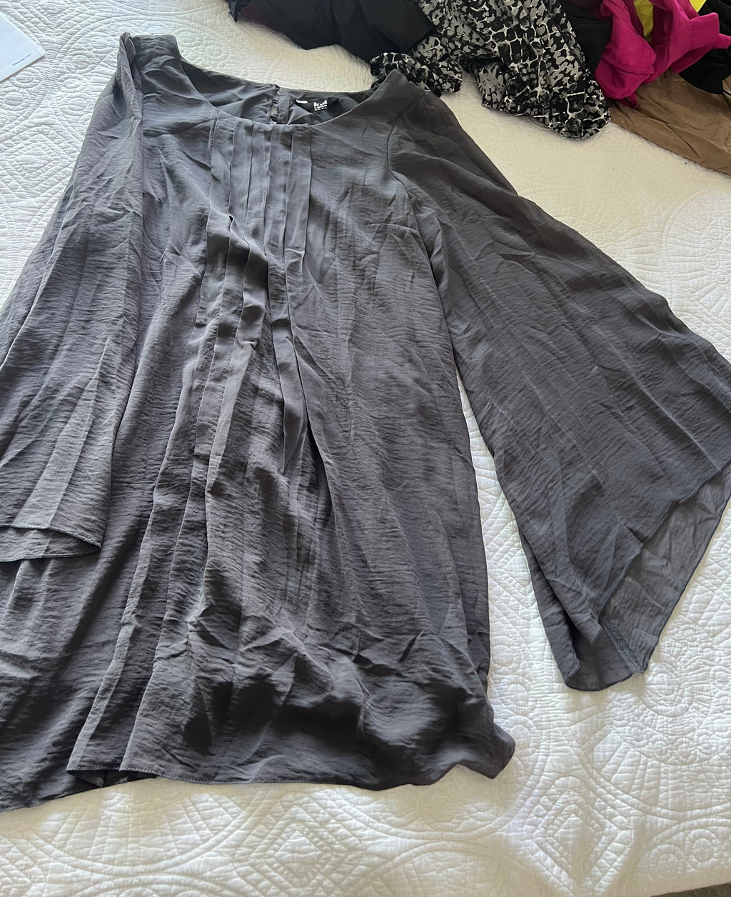 Grey long sleeve flowy  top