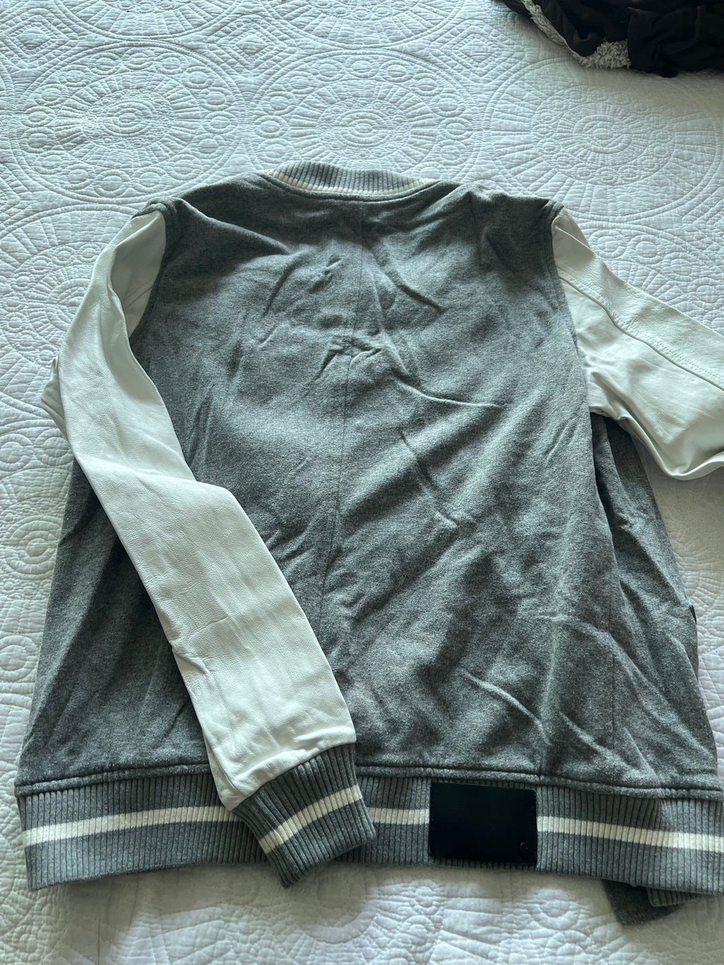 Grey long sleeve jacket