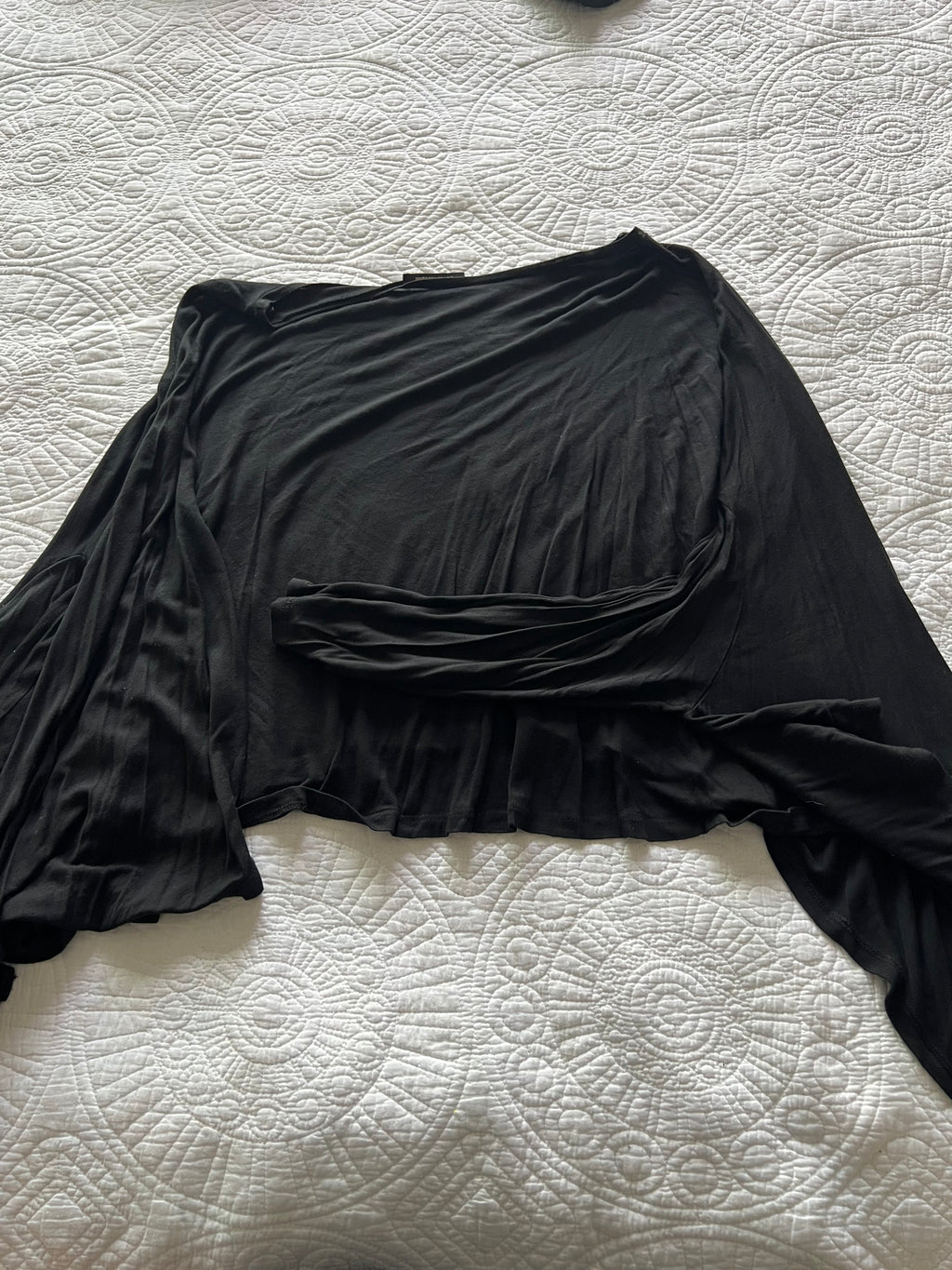Black oversized crop top