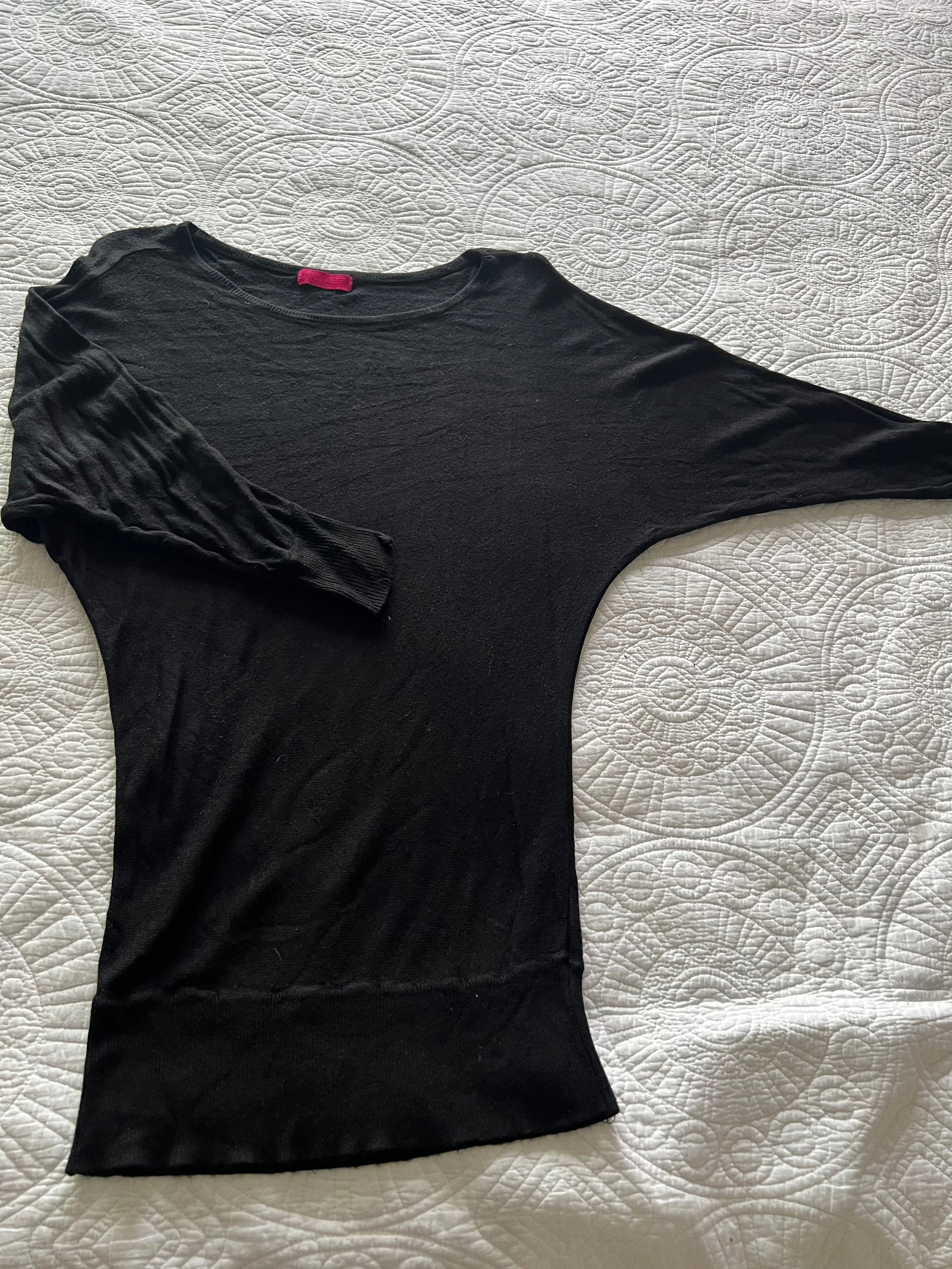 Long sleeve black top