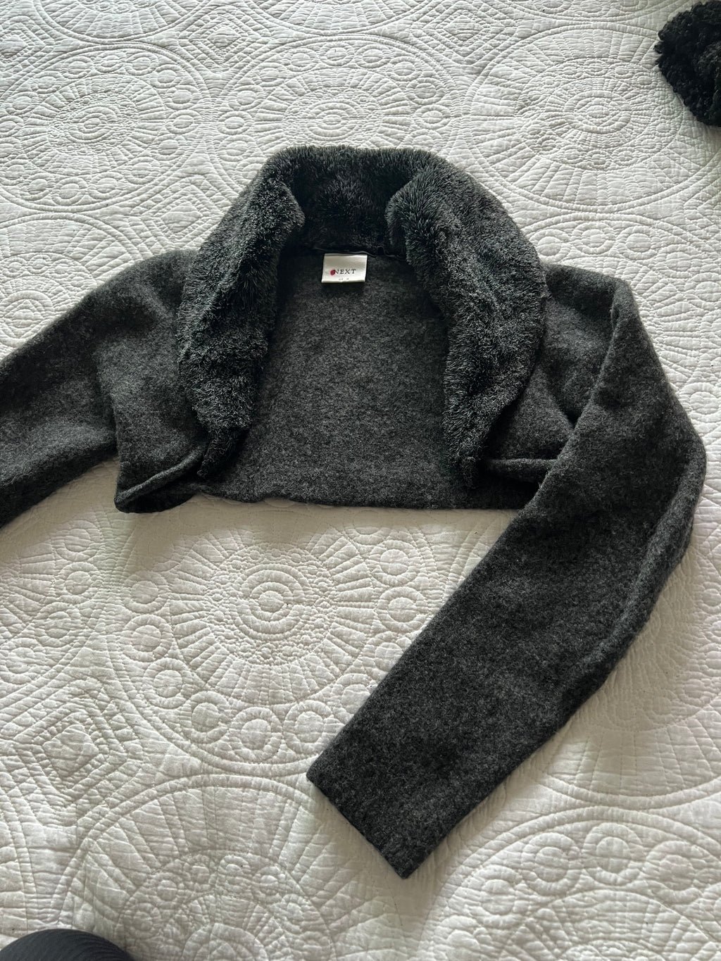 Cropped black jacket