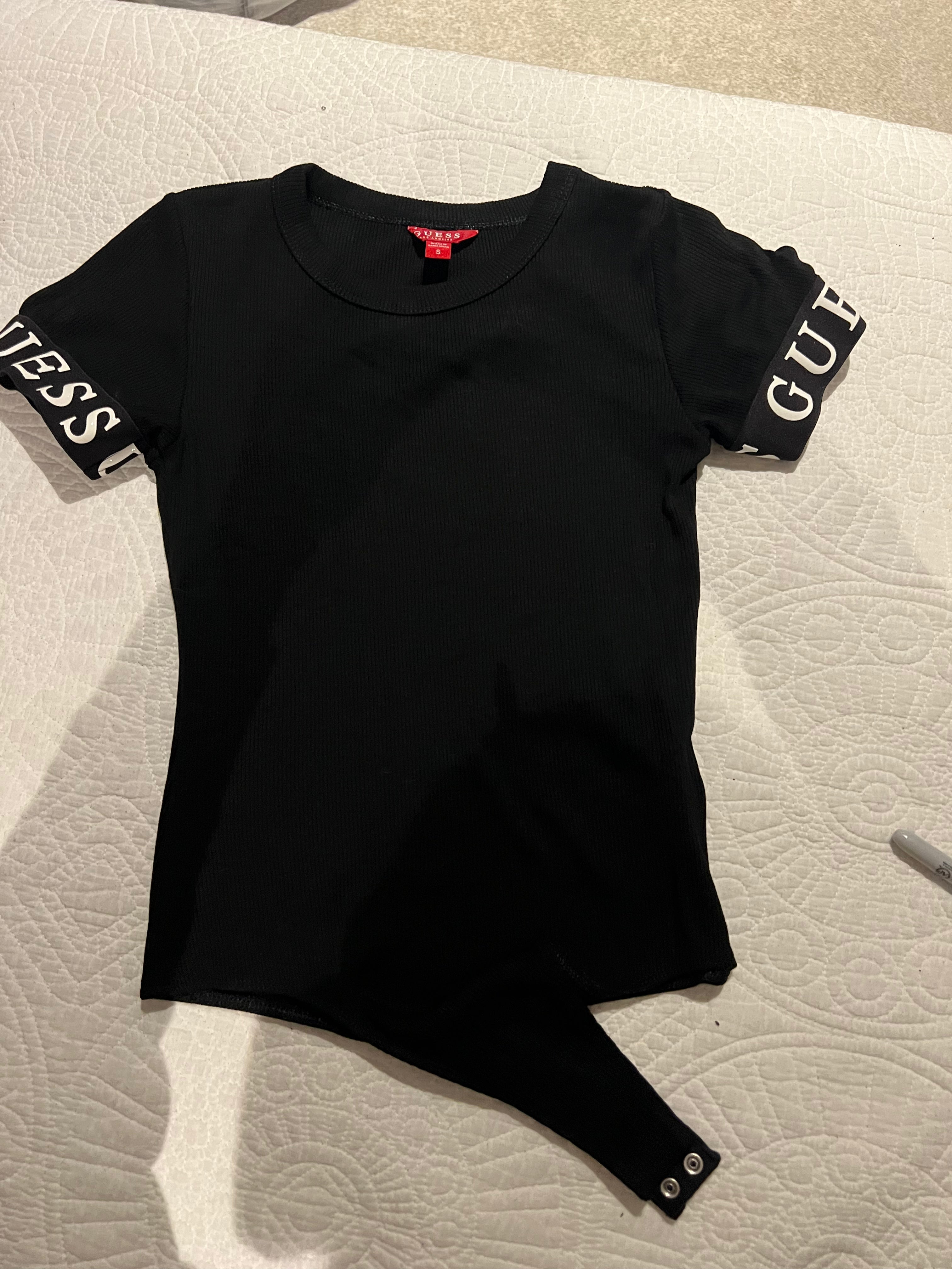 Black Guess bodysuit