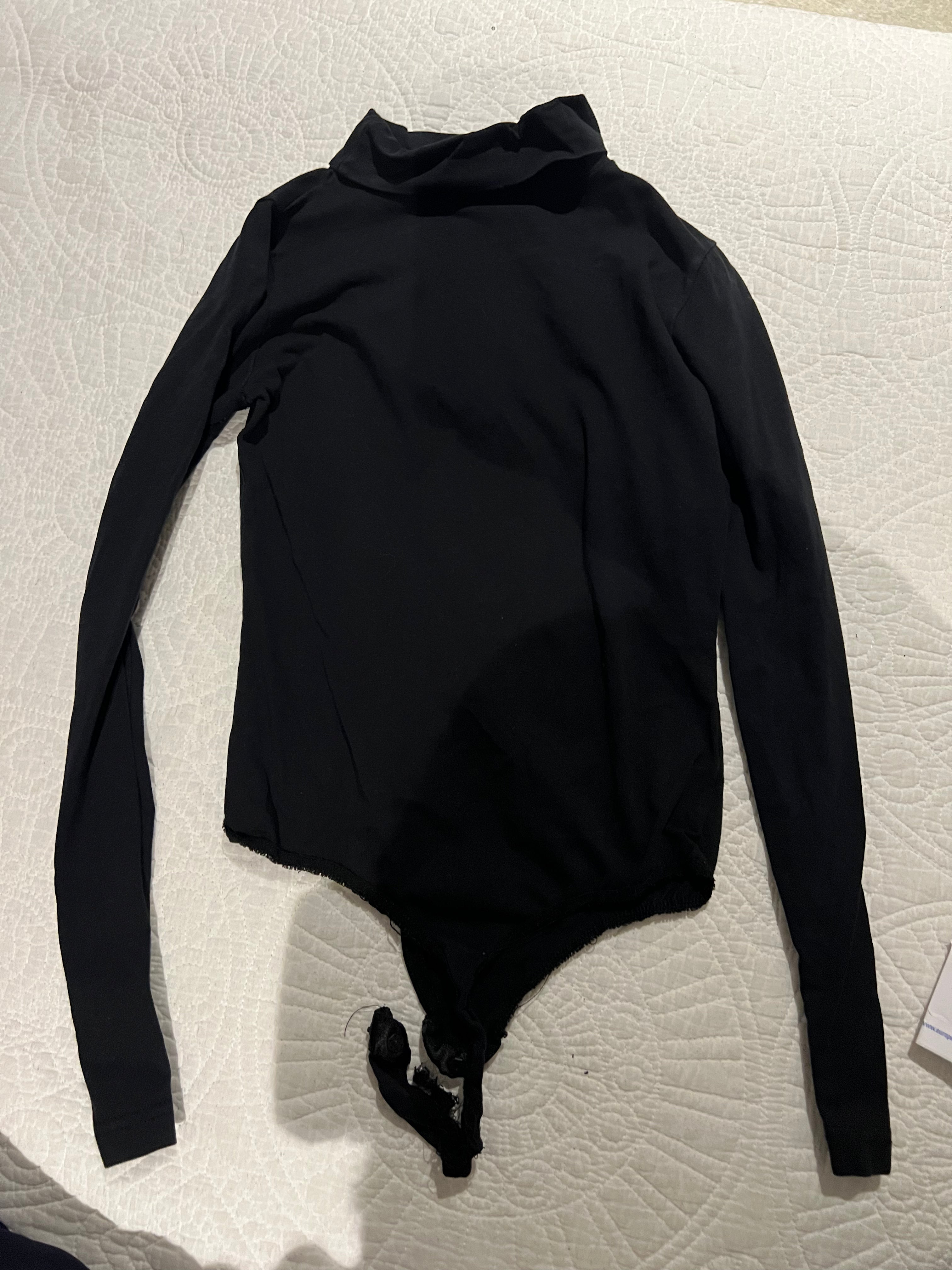 Long sleeve black bodysuit