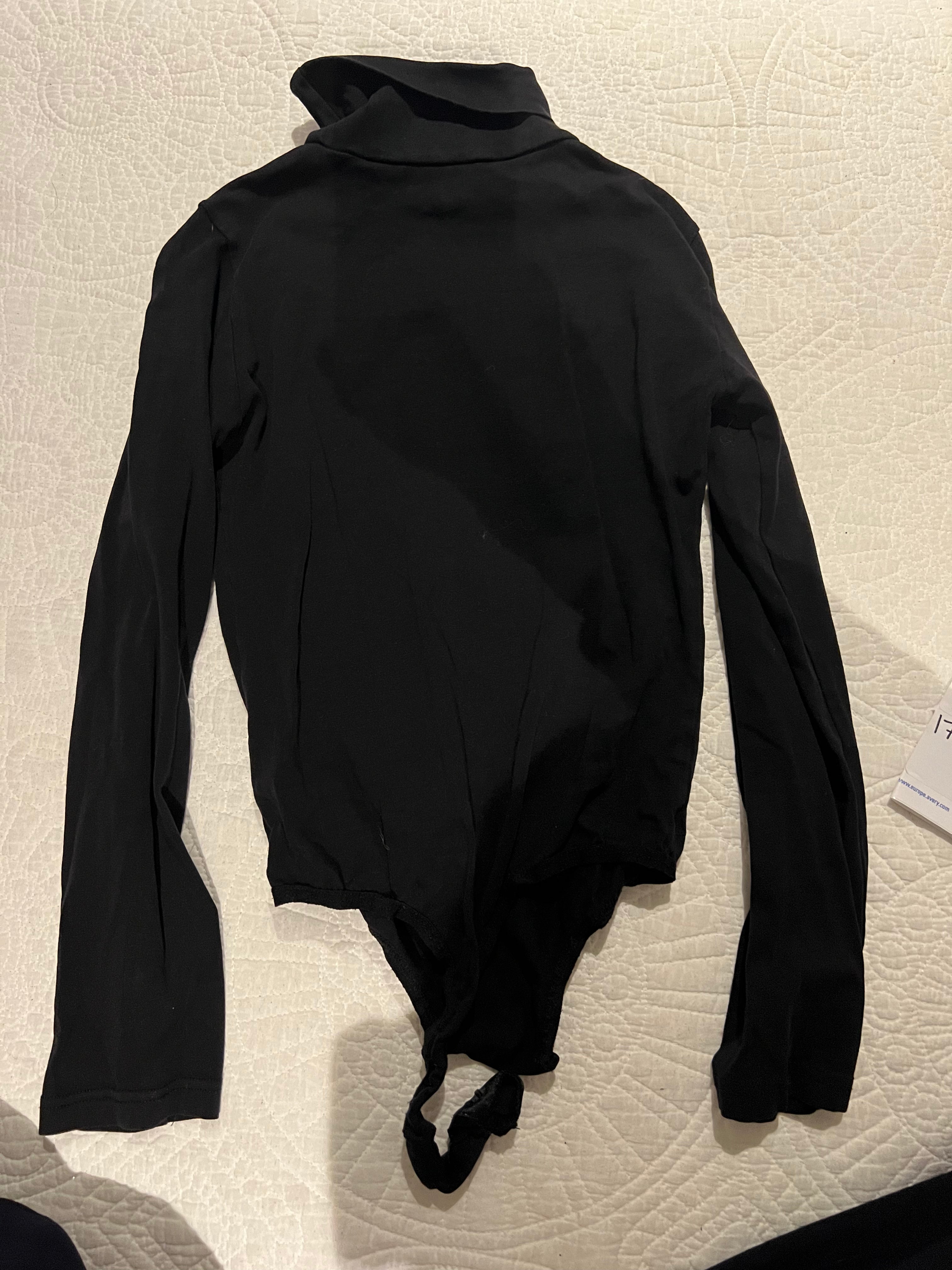Long sleeve black bodysuit