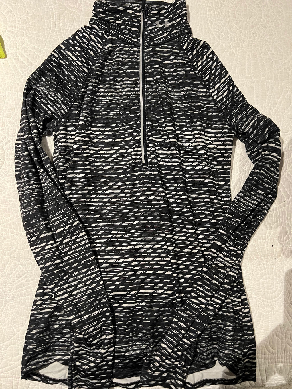 Under Armour 1/4 zip top