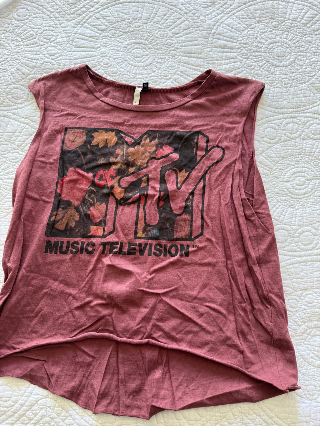 MTV crop top