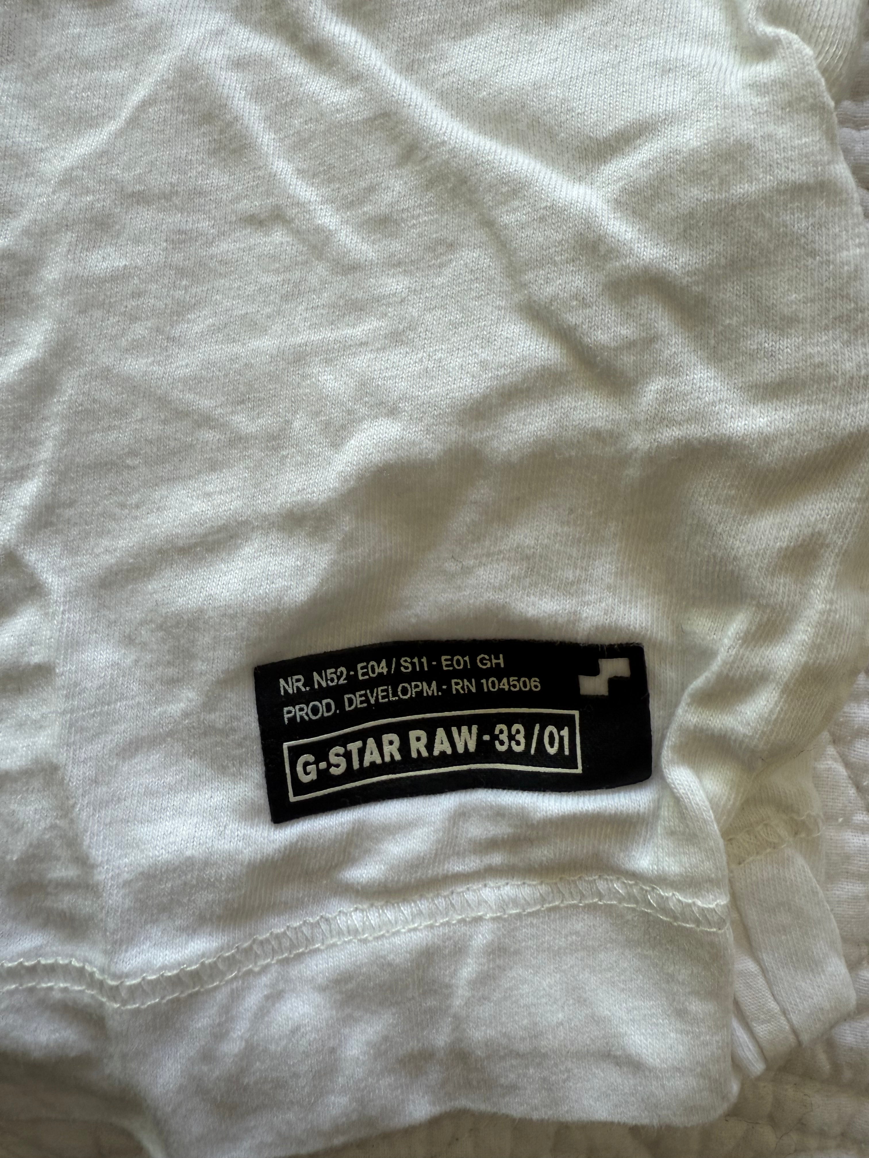 White G star top