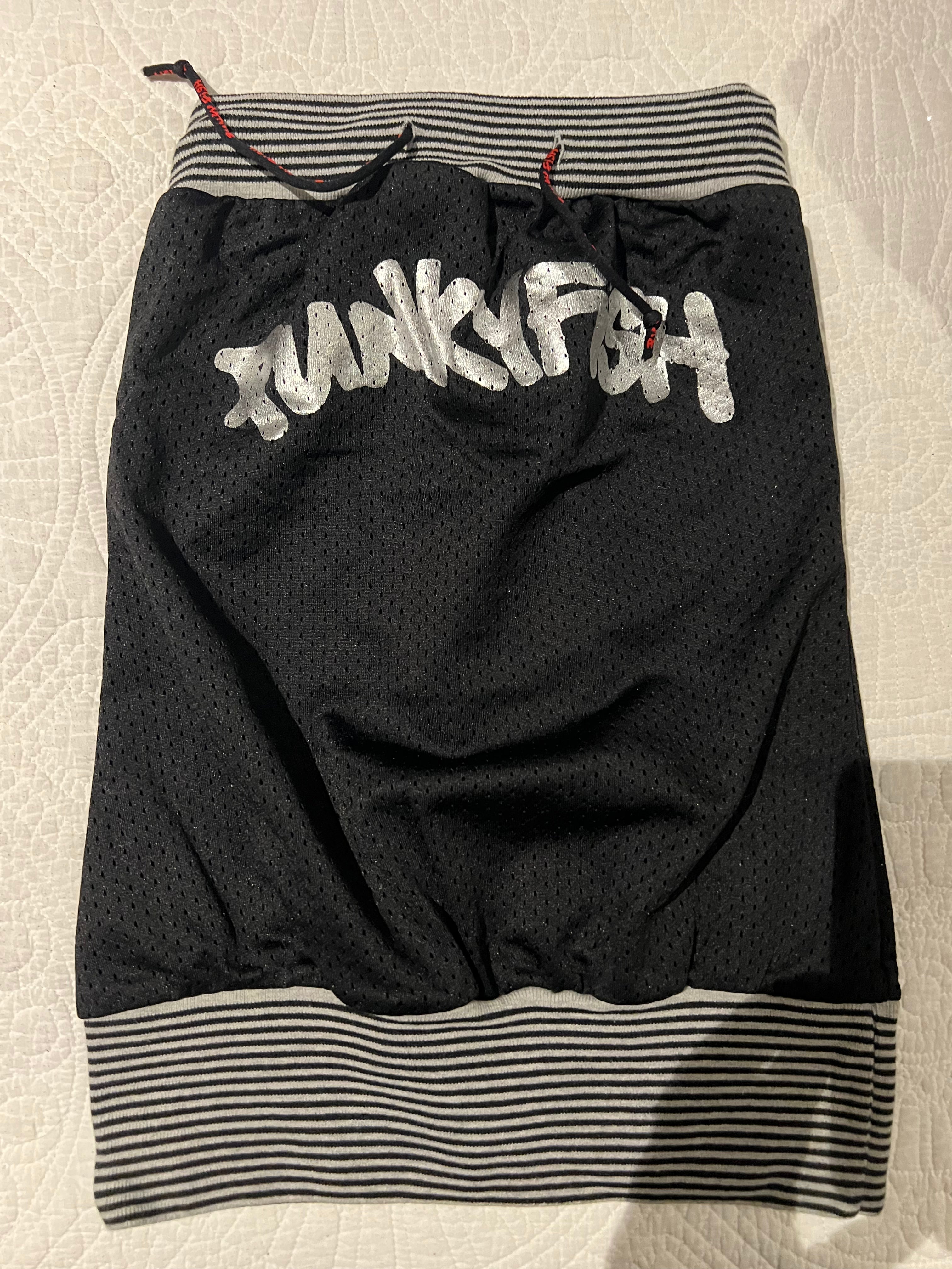Black punky fish midi skirt