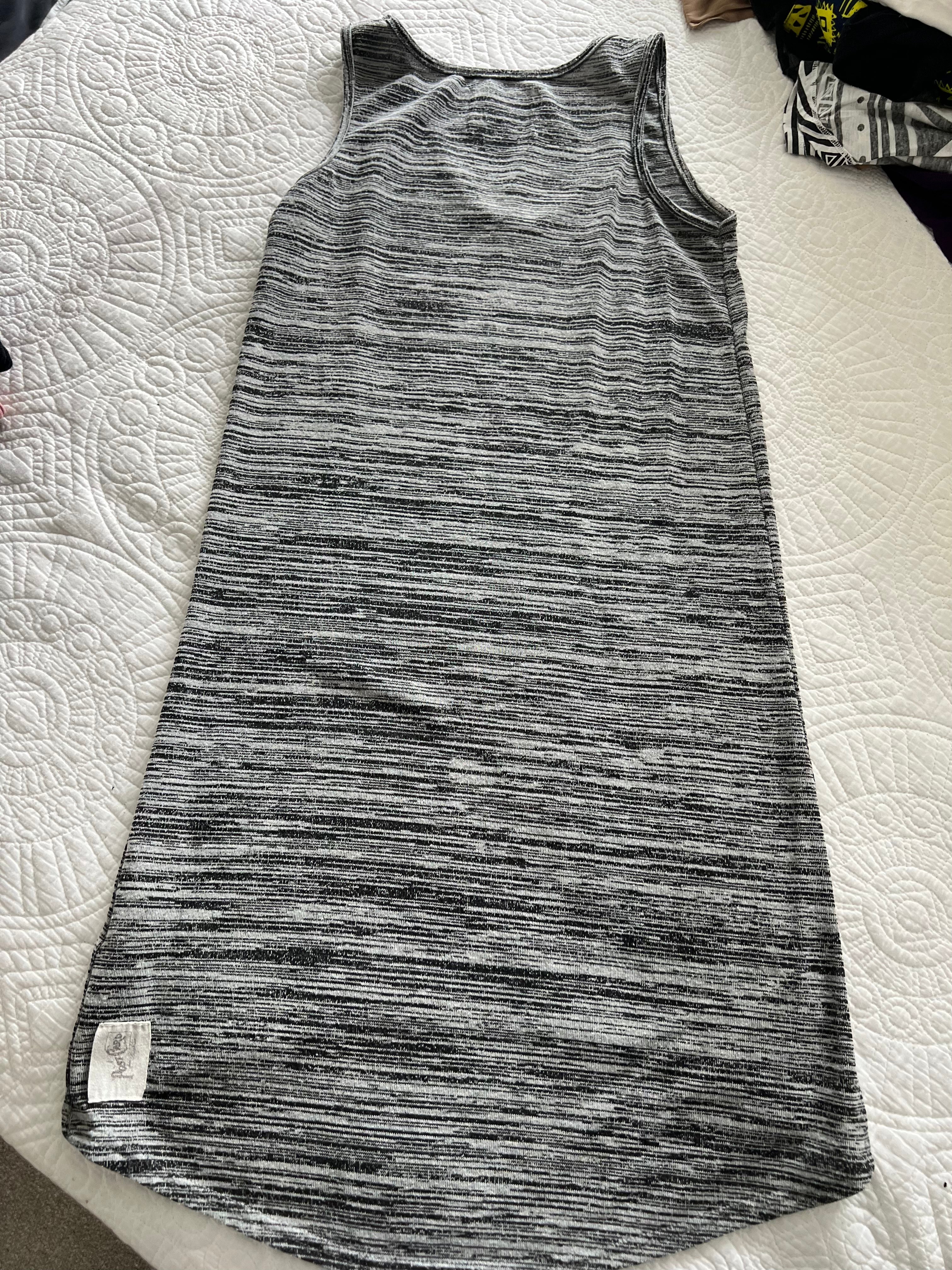 Long grey top