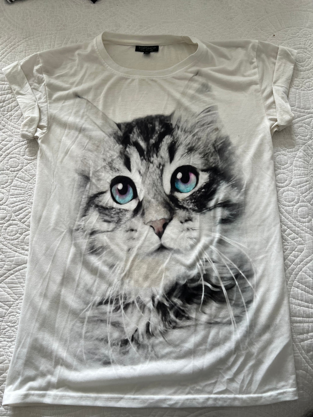 White kitten top