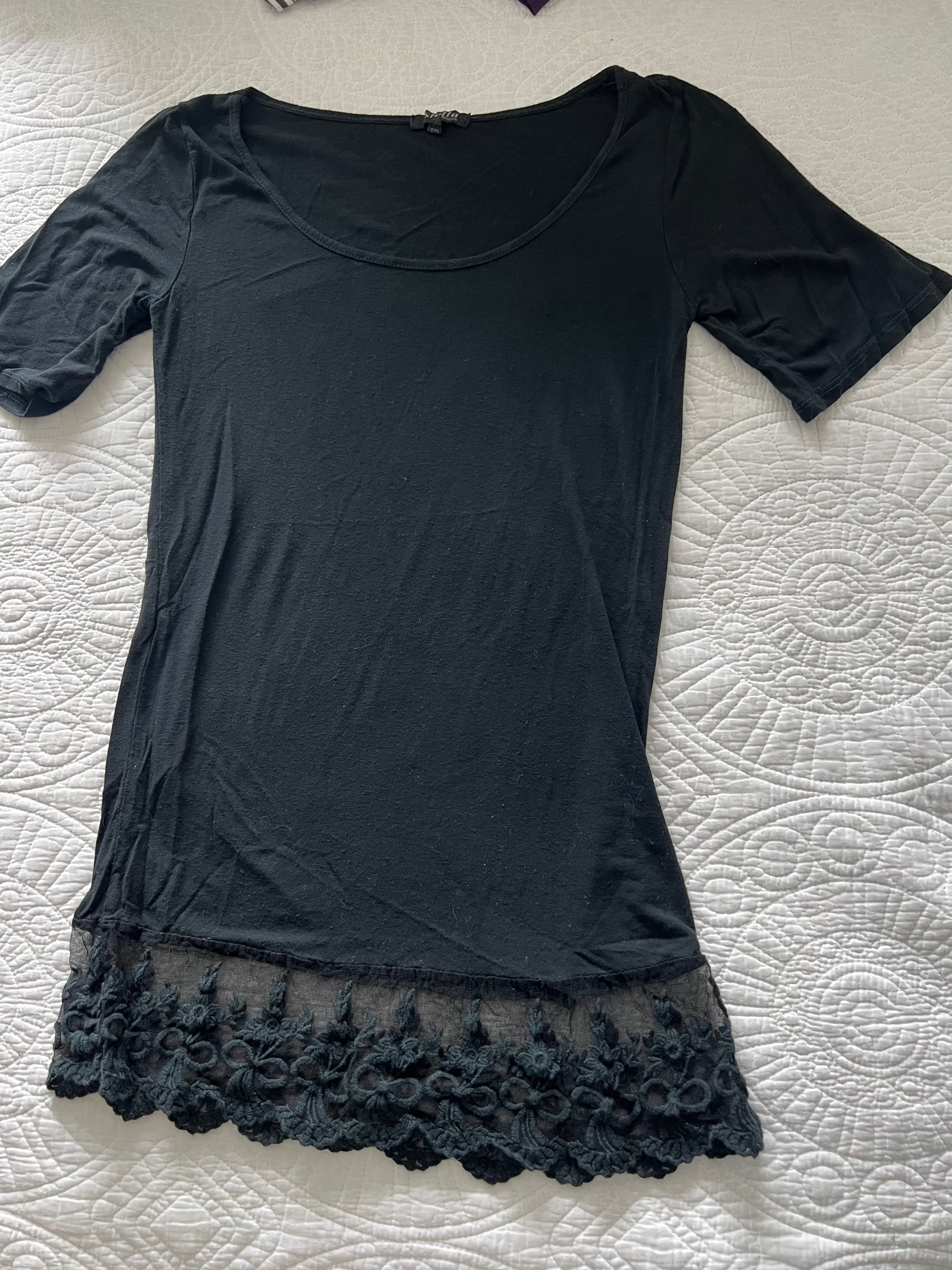 Black short sleeve top