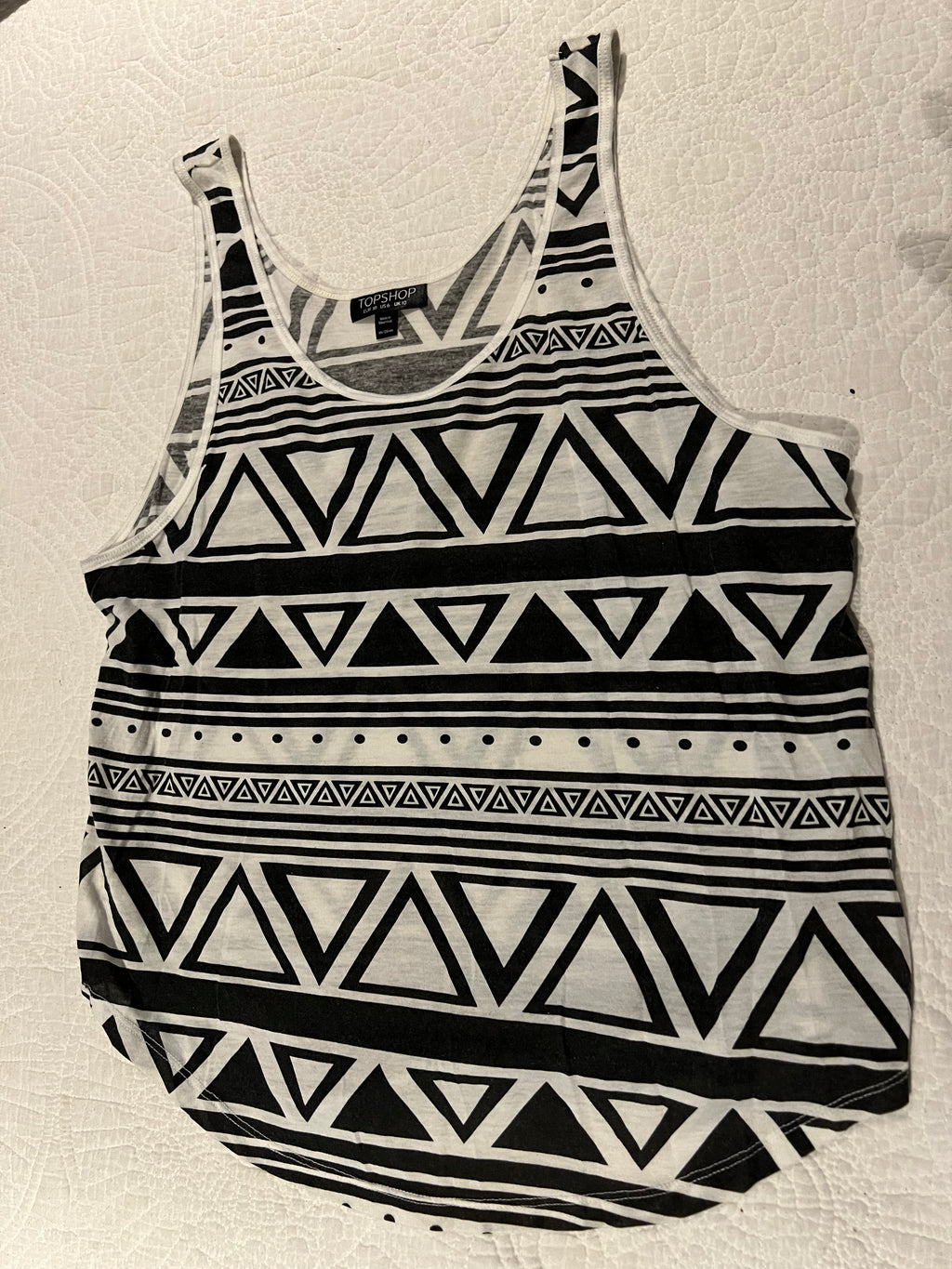 Black/White top