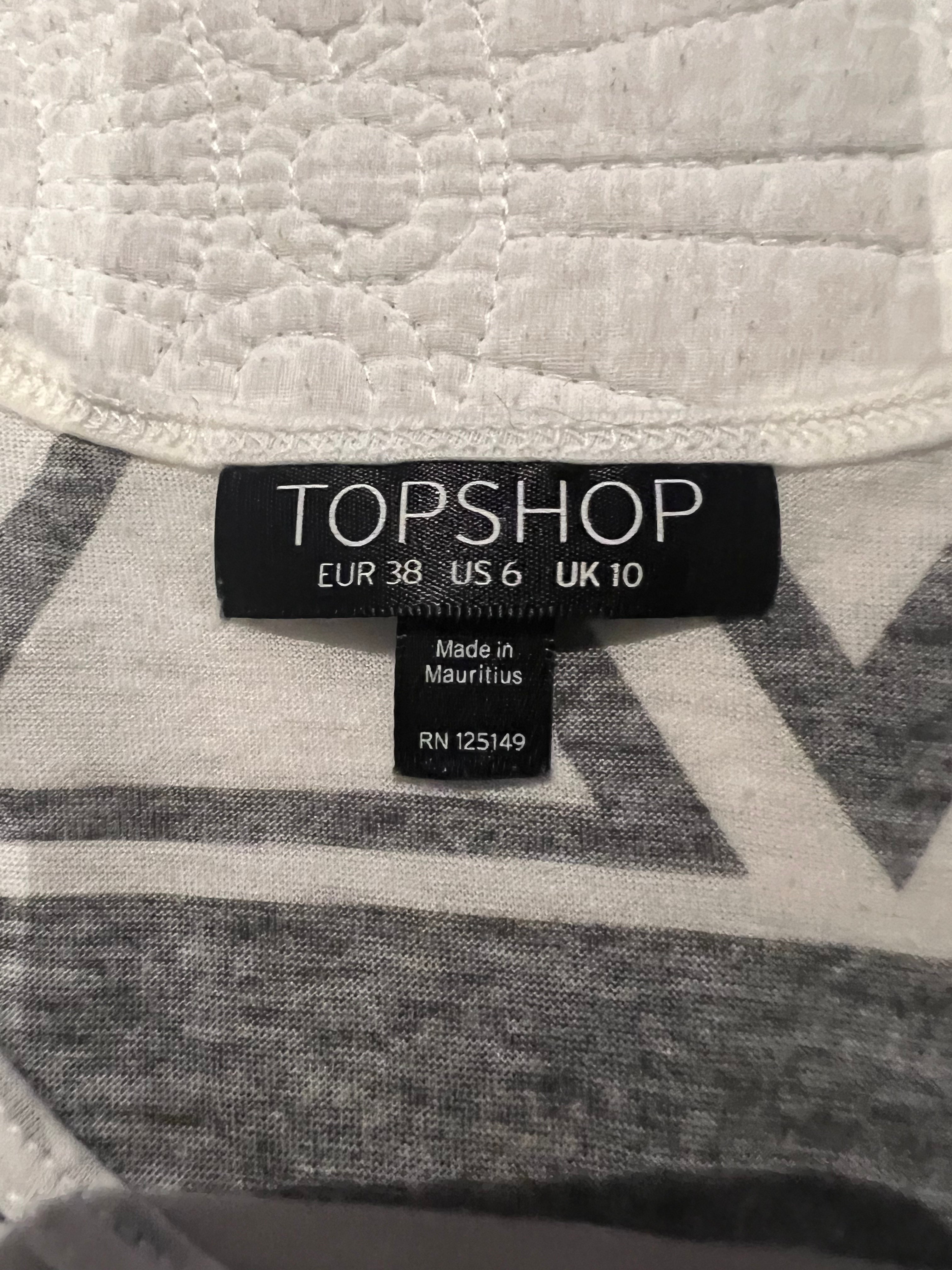 Black/White top