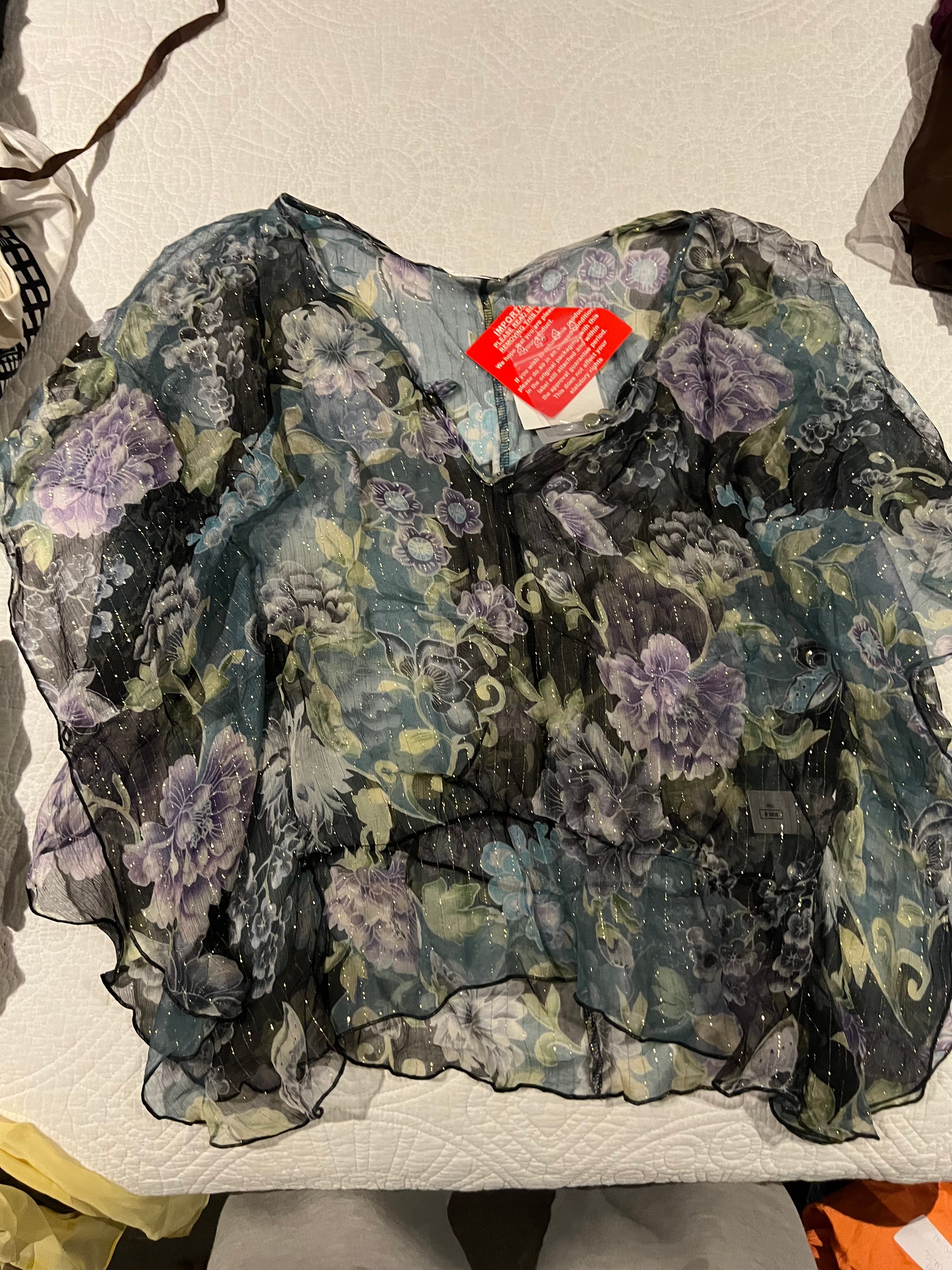 Overszied flower print top