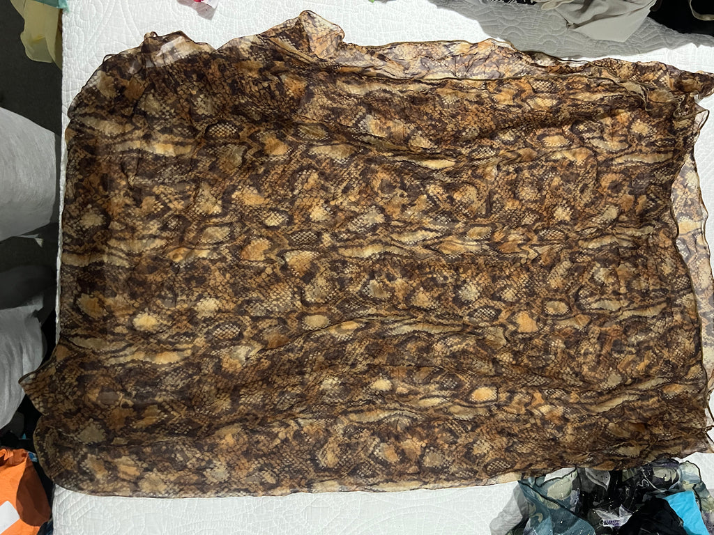 Snake skin pattern shawl