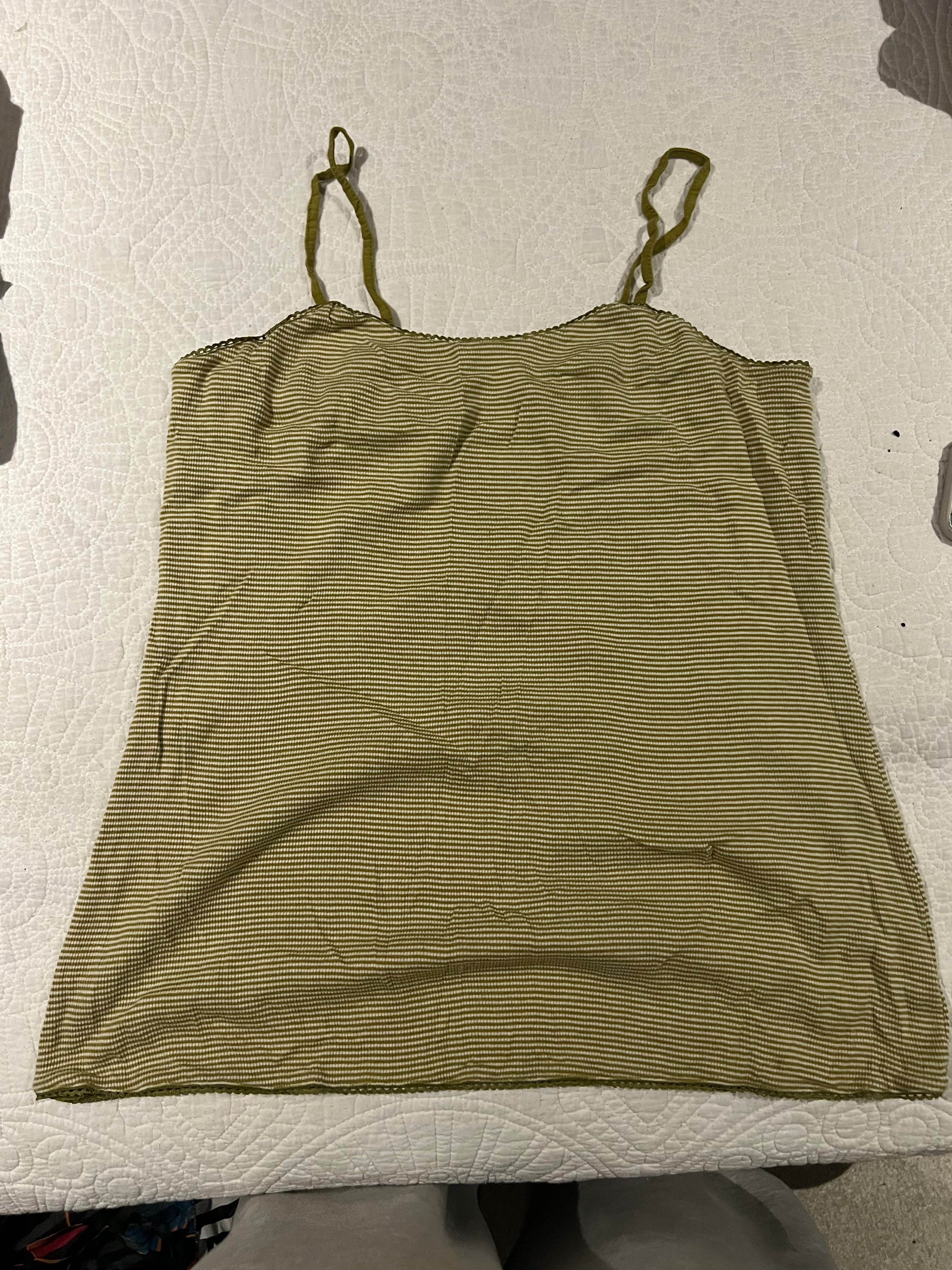Green vest top