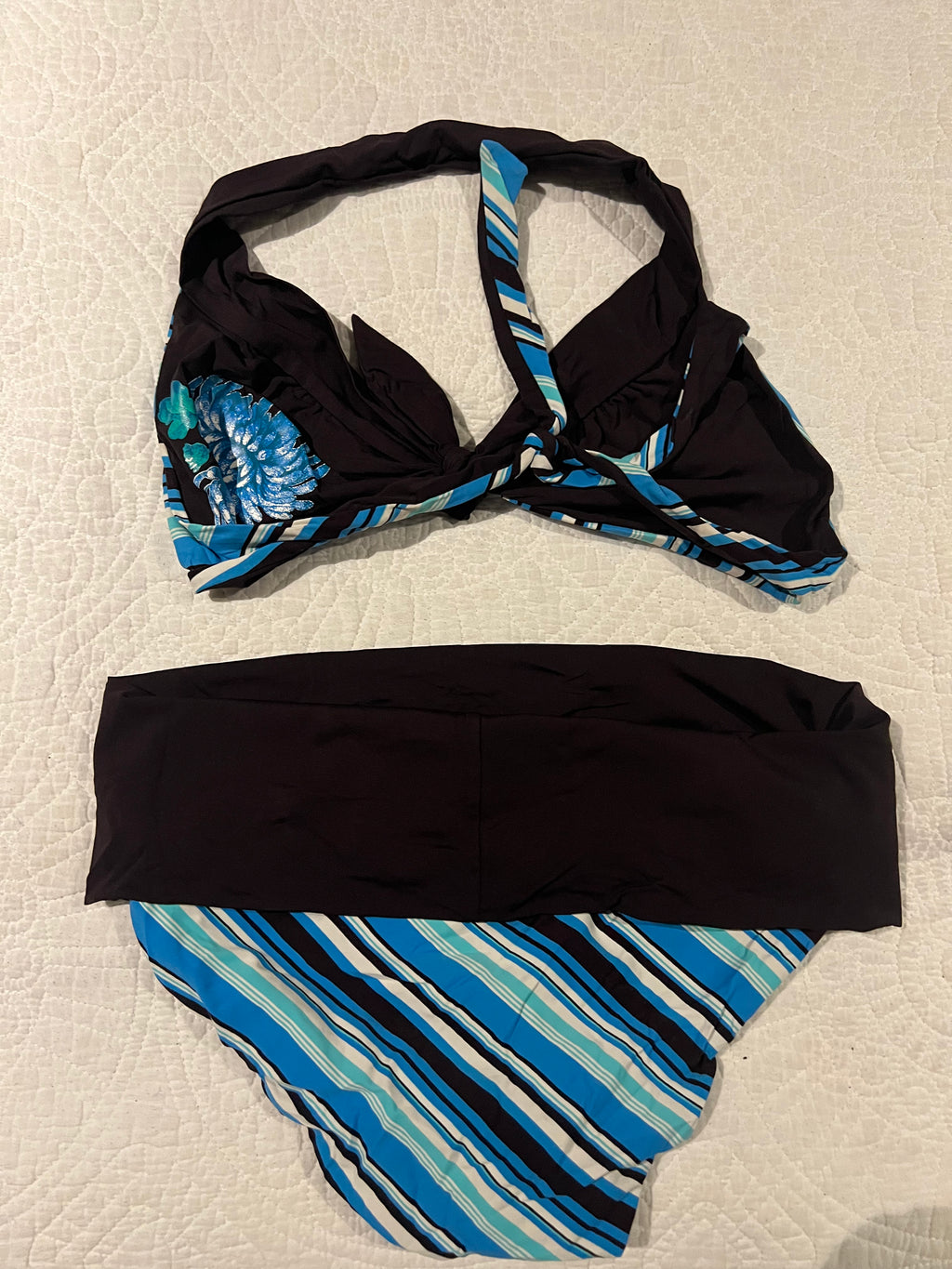 Blue/black bikini set