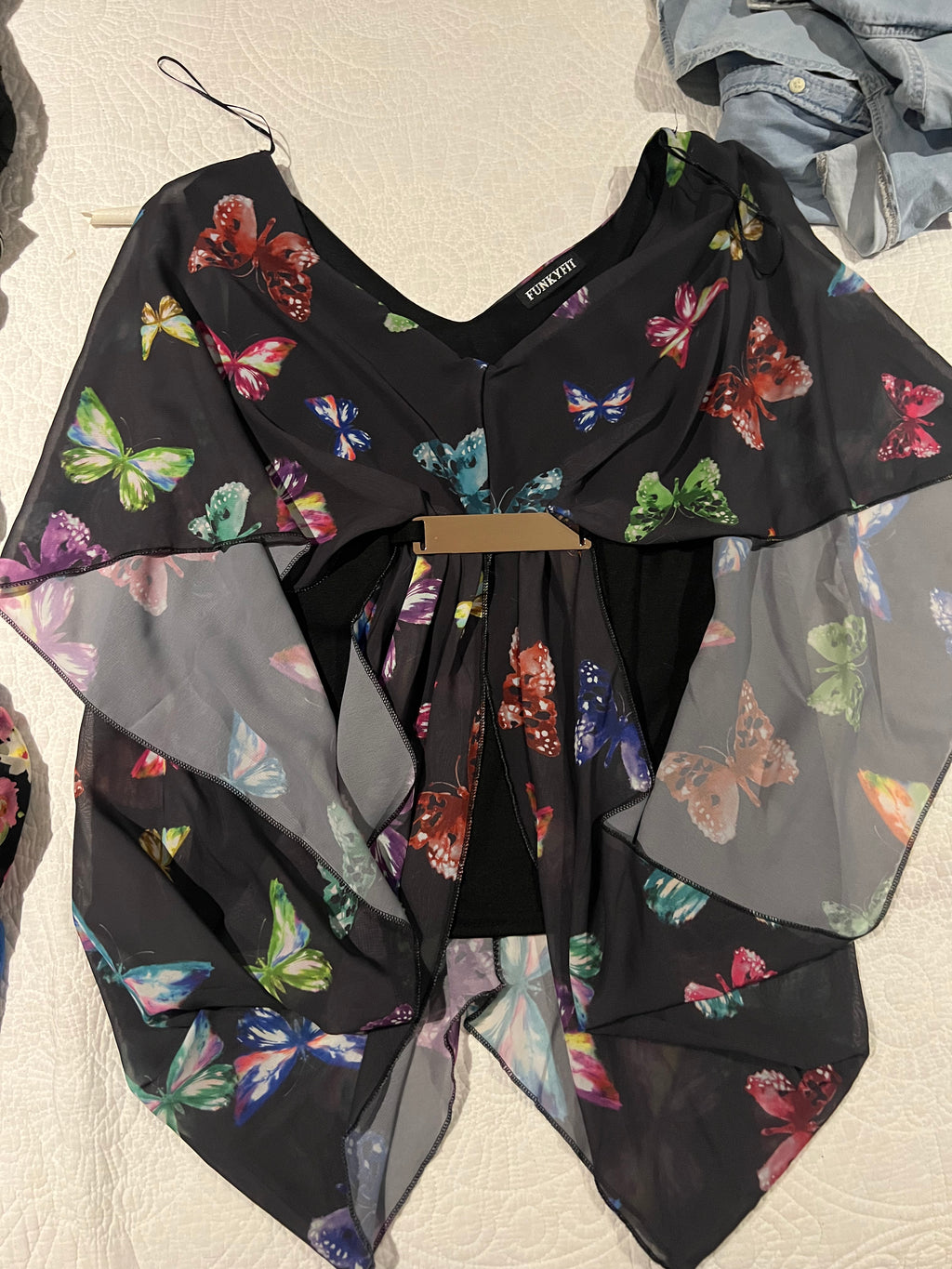 Black butterfly print flowy top
