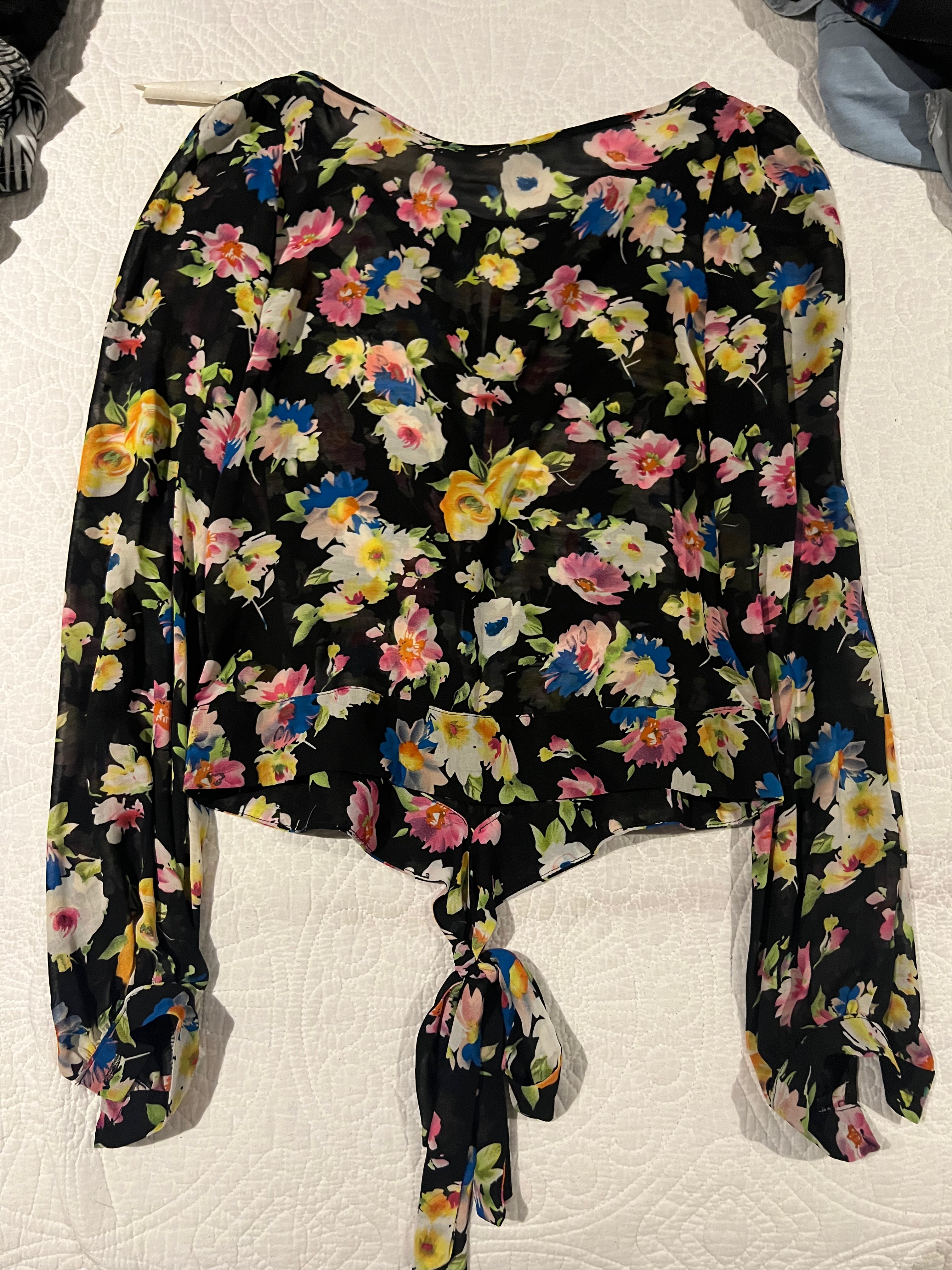 long sleeve flower print top