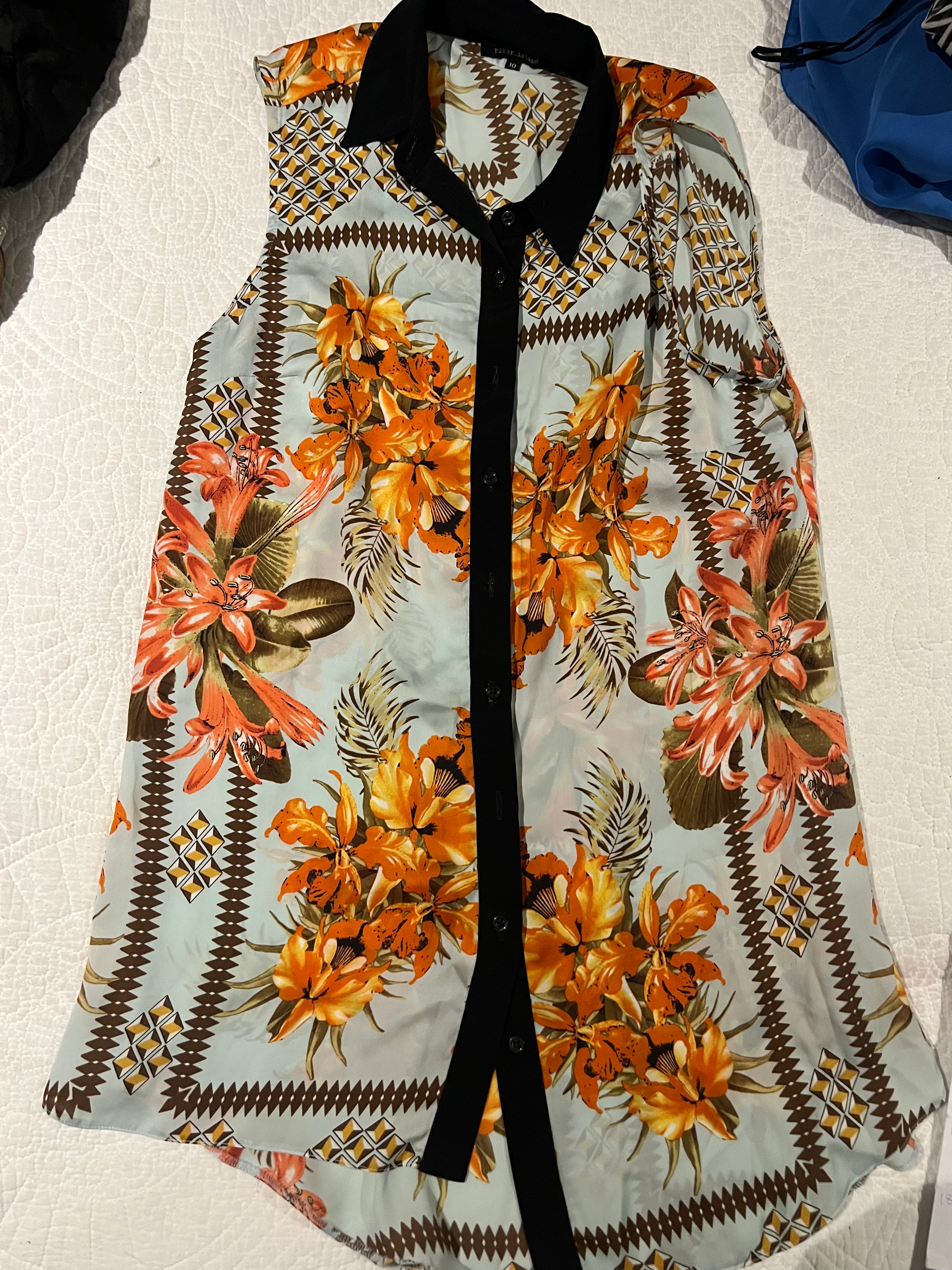Sleeveless floral shirt
