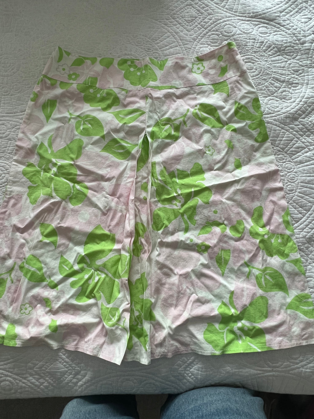 Green/cream midi skirt