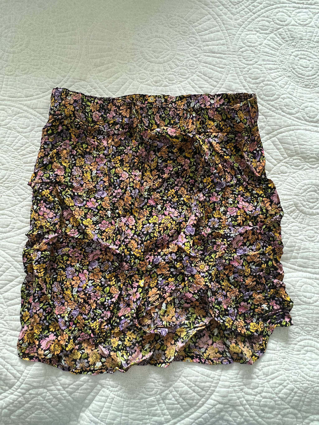 Mini flower print skirt