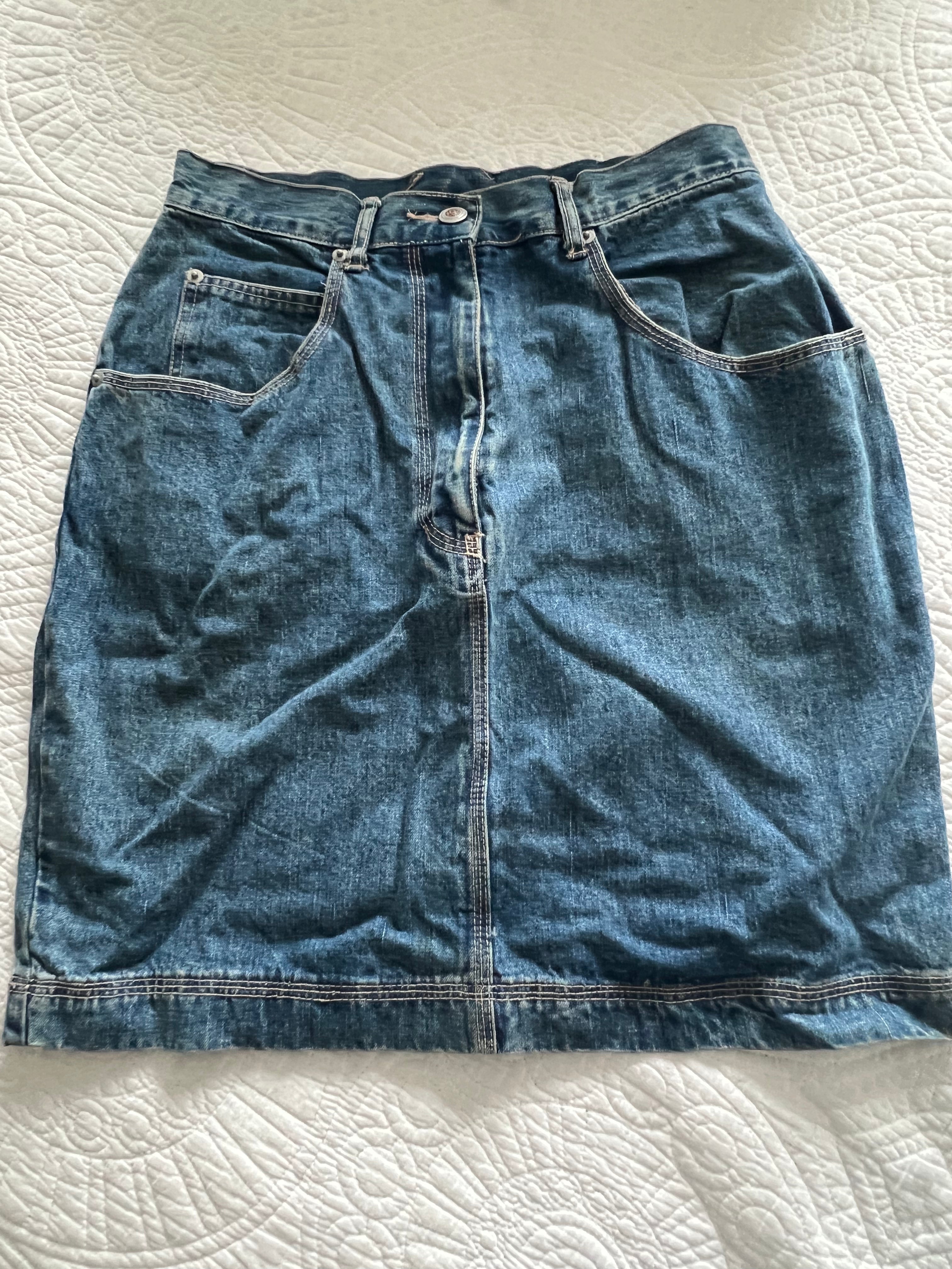 Mini denim skirt