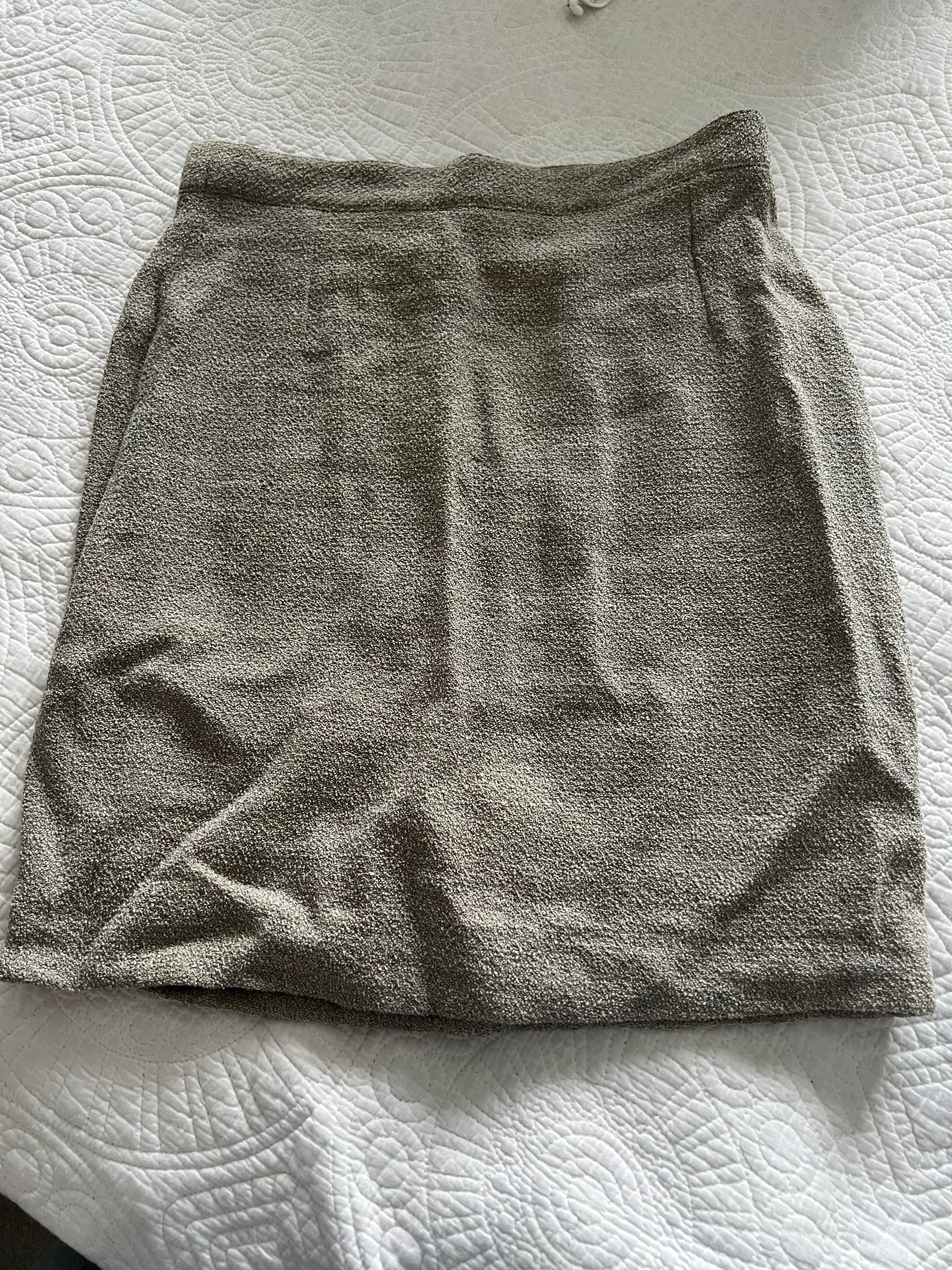 Beige mini skirt
