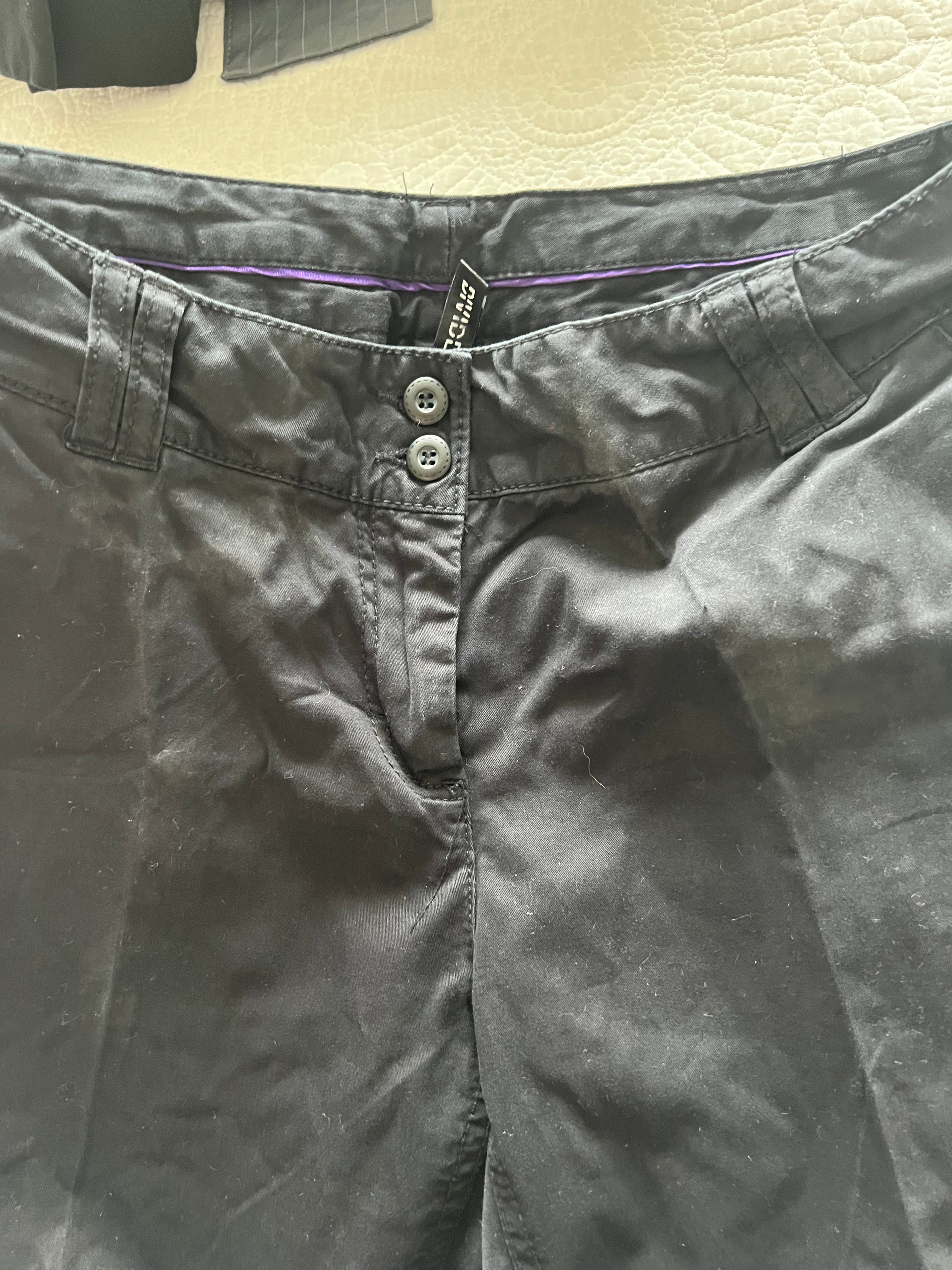 Black trousers