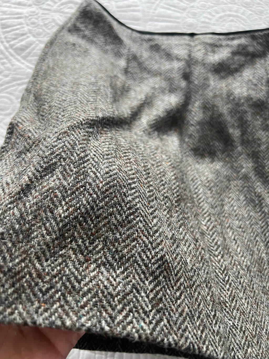 Grey mini skirt
