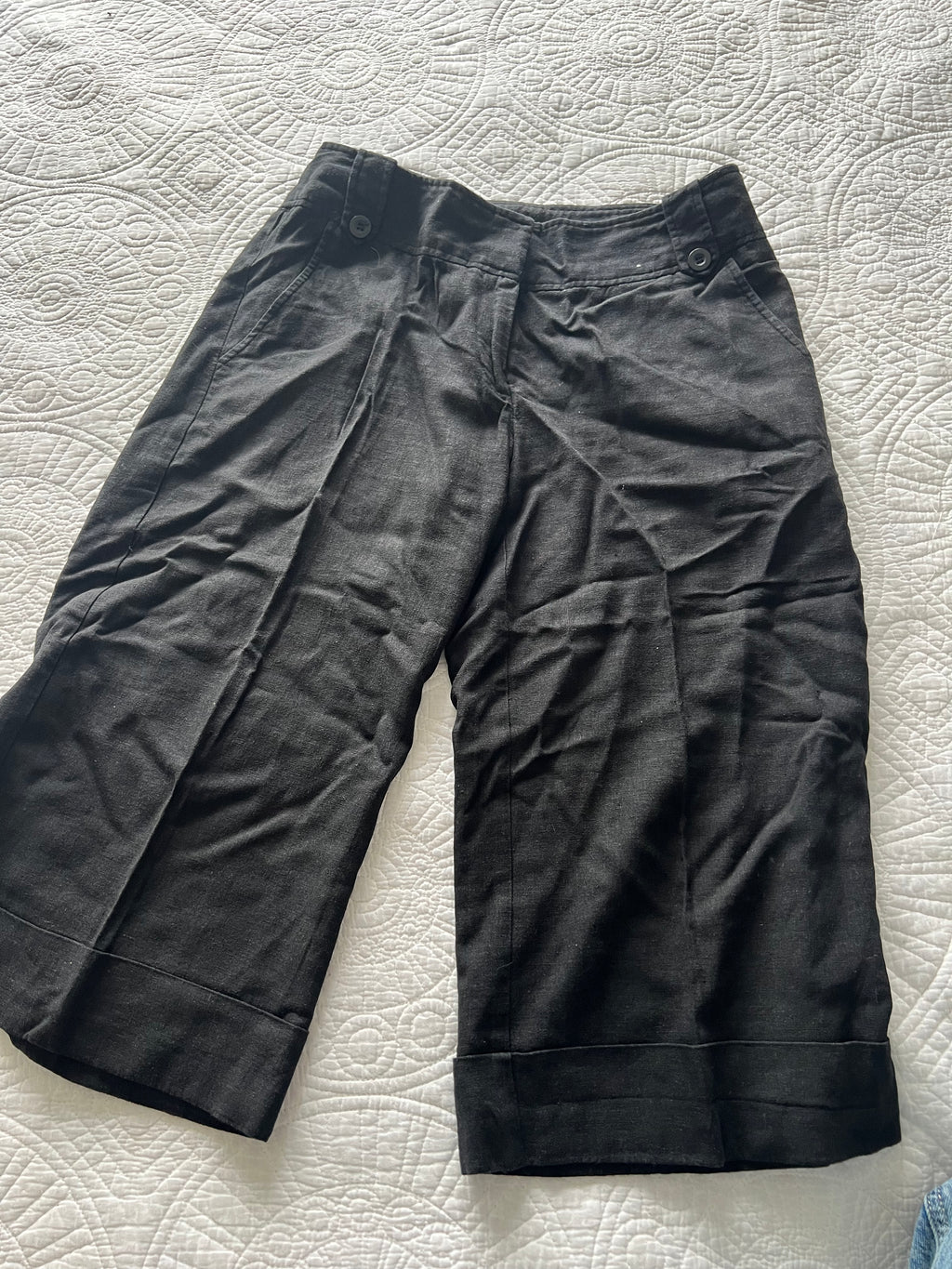 Black jorts