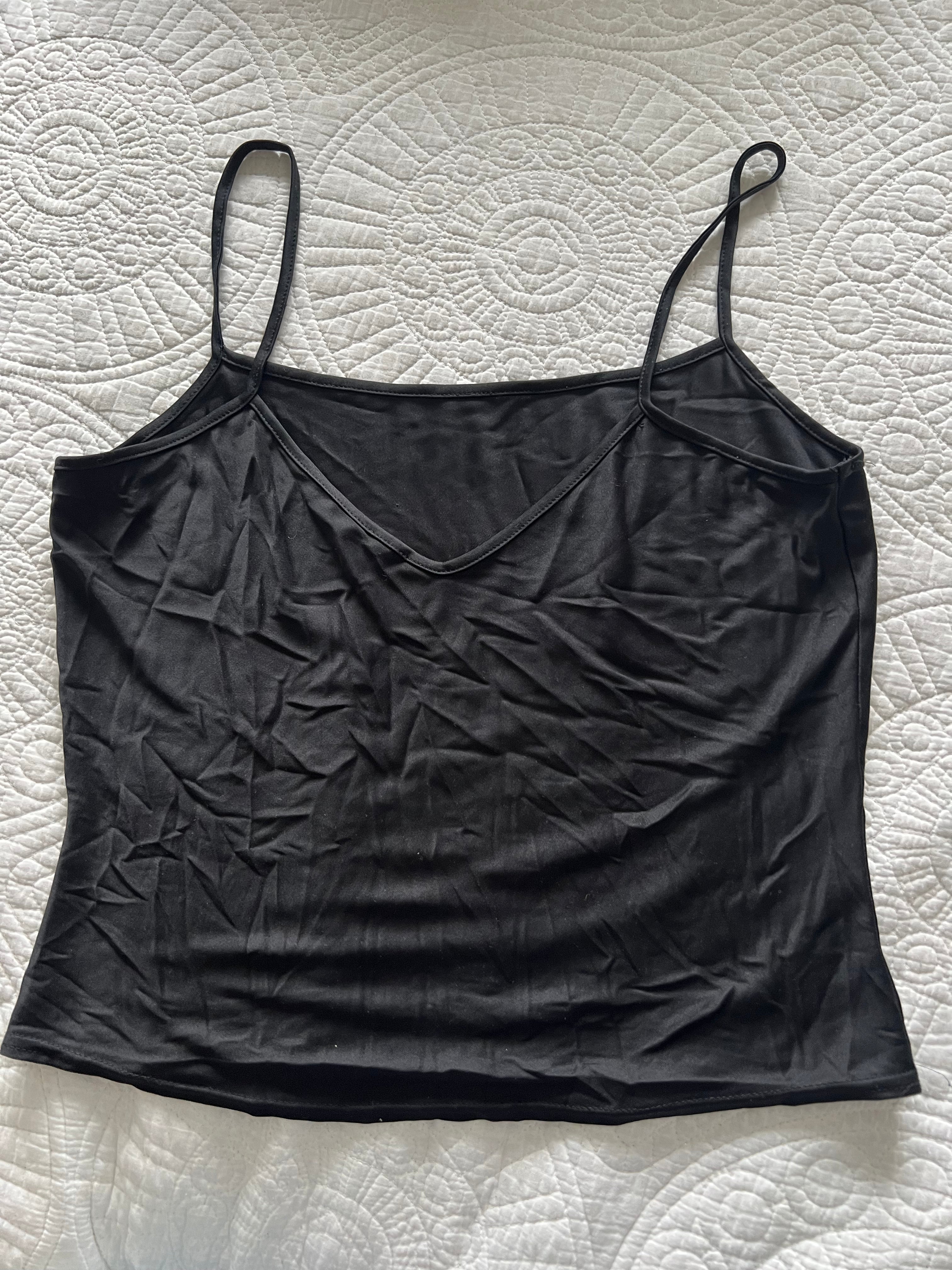Black crop top