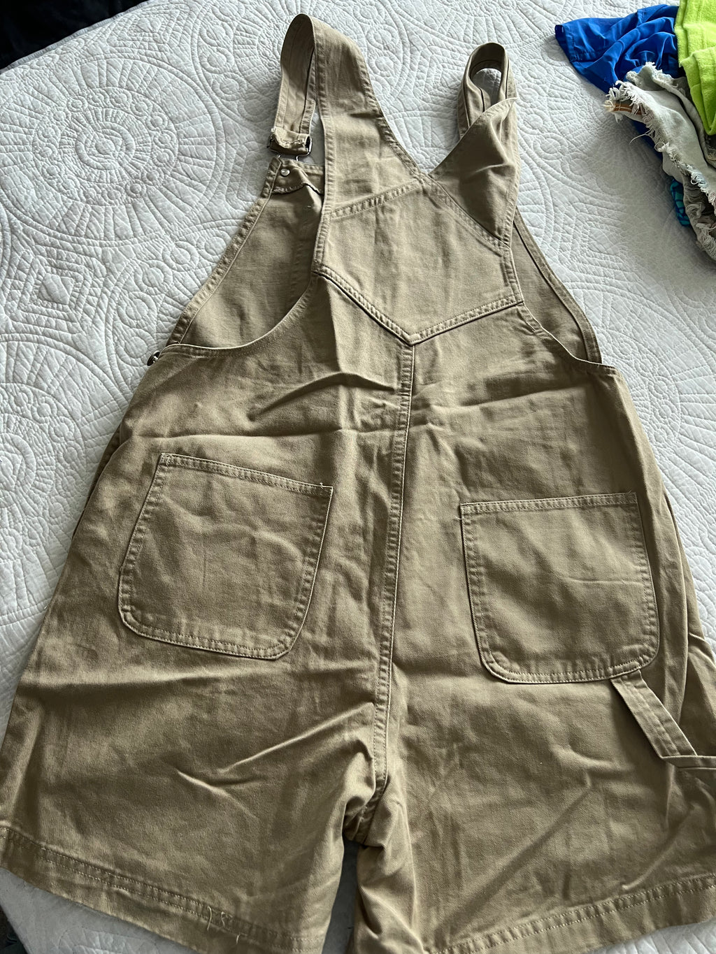 Nude dungarees