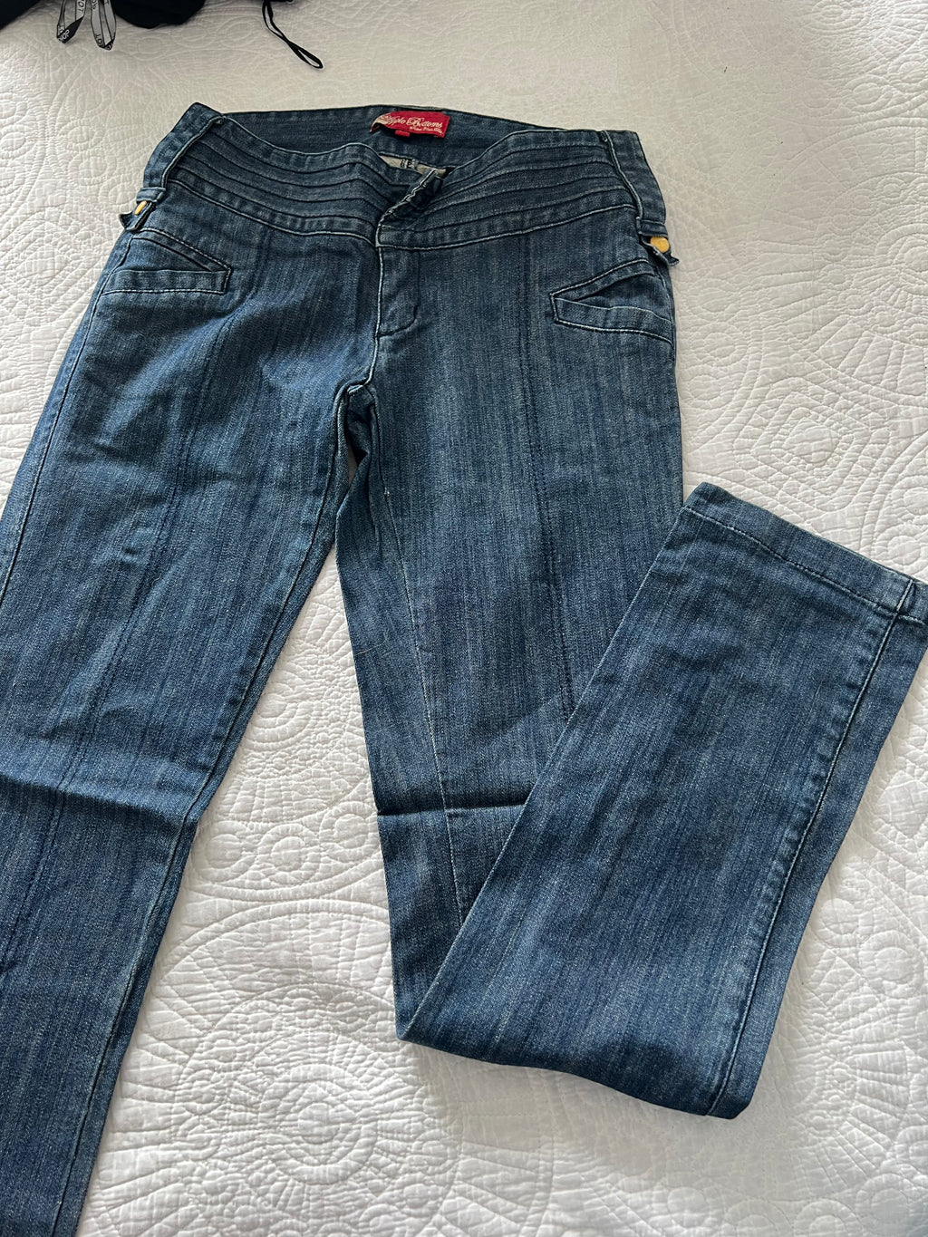 Apple bottoms jeans