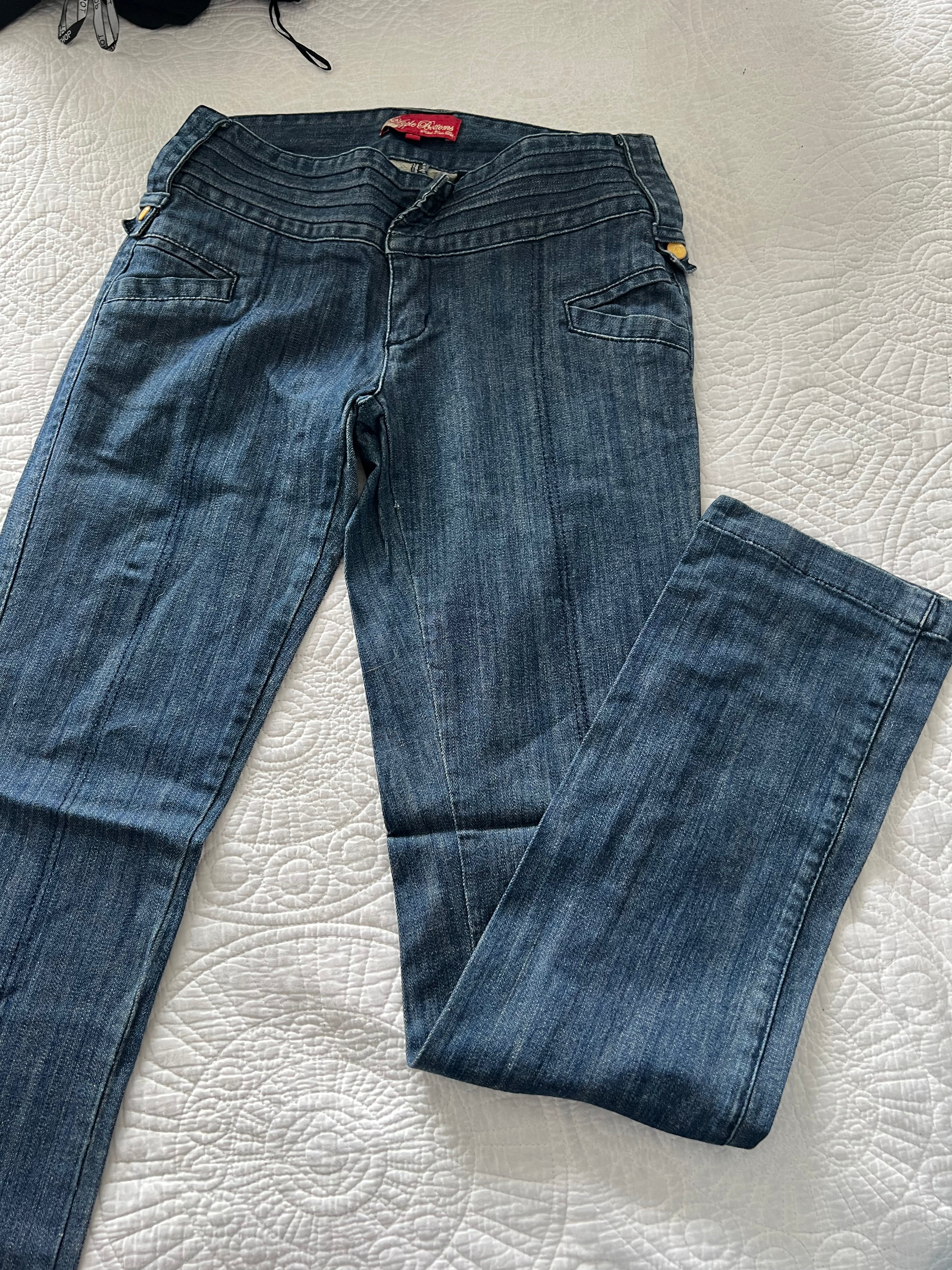 Apple bottoms jeans