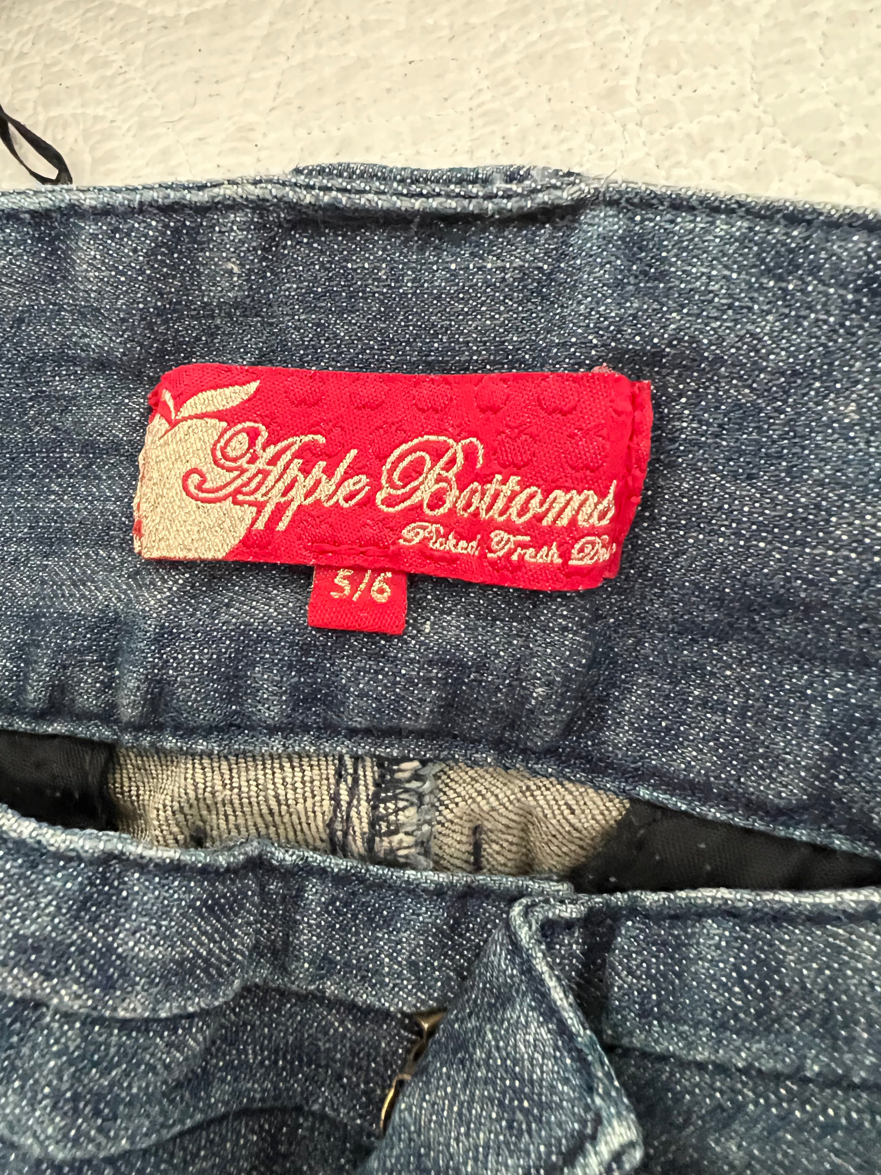 Apple bottoms jeans